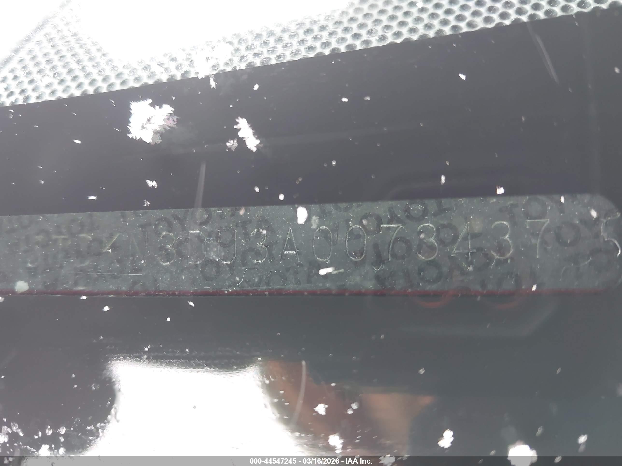 TOYOTA PRIUS image 9