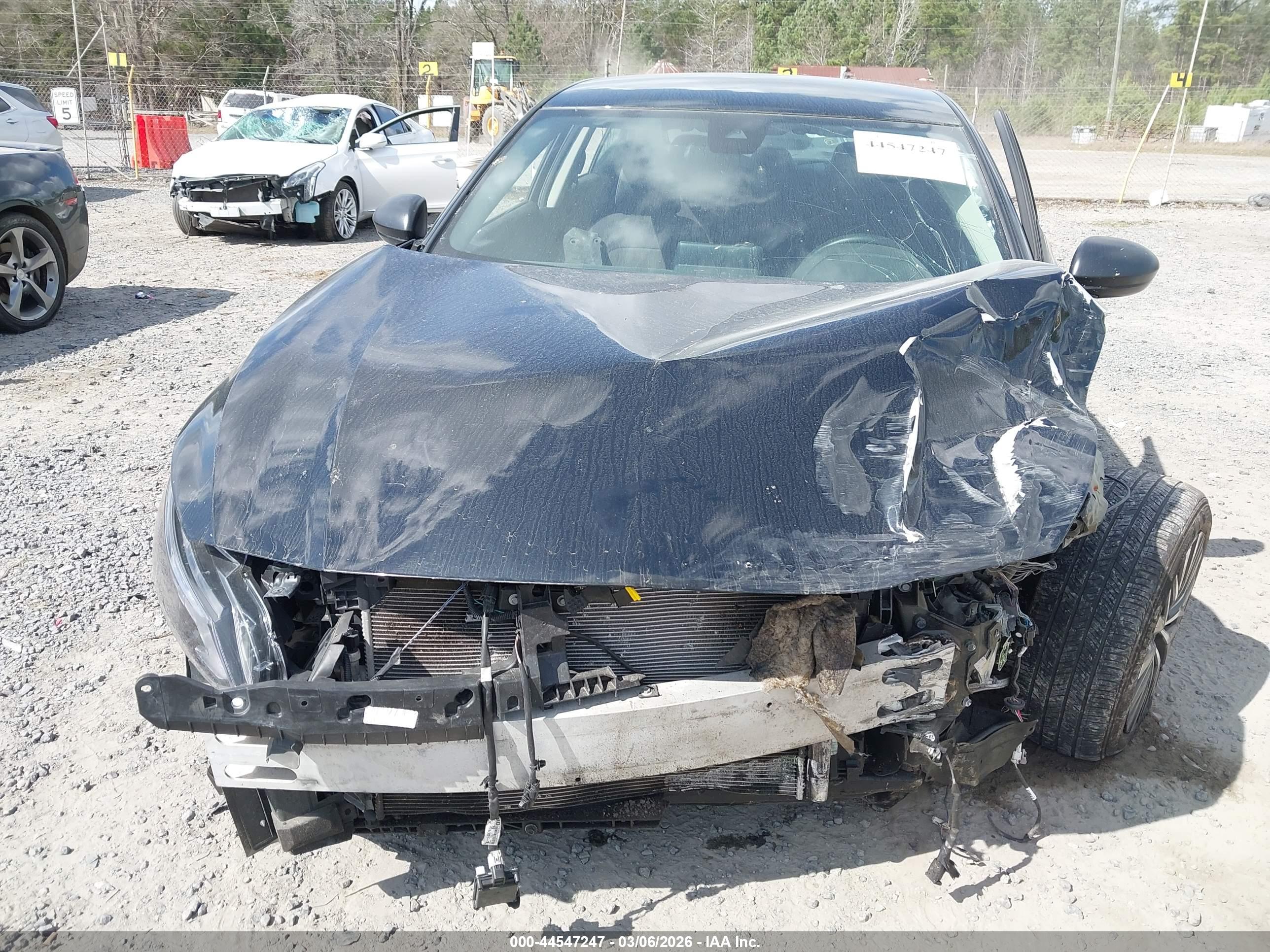 NISSAN ALTIMA image 6