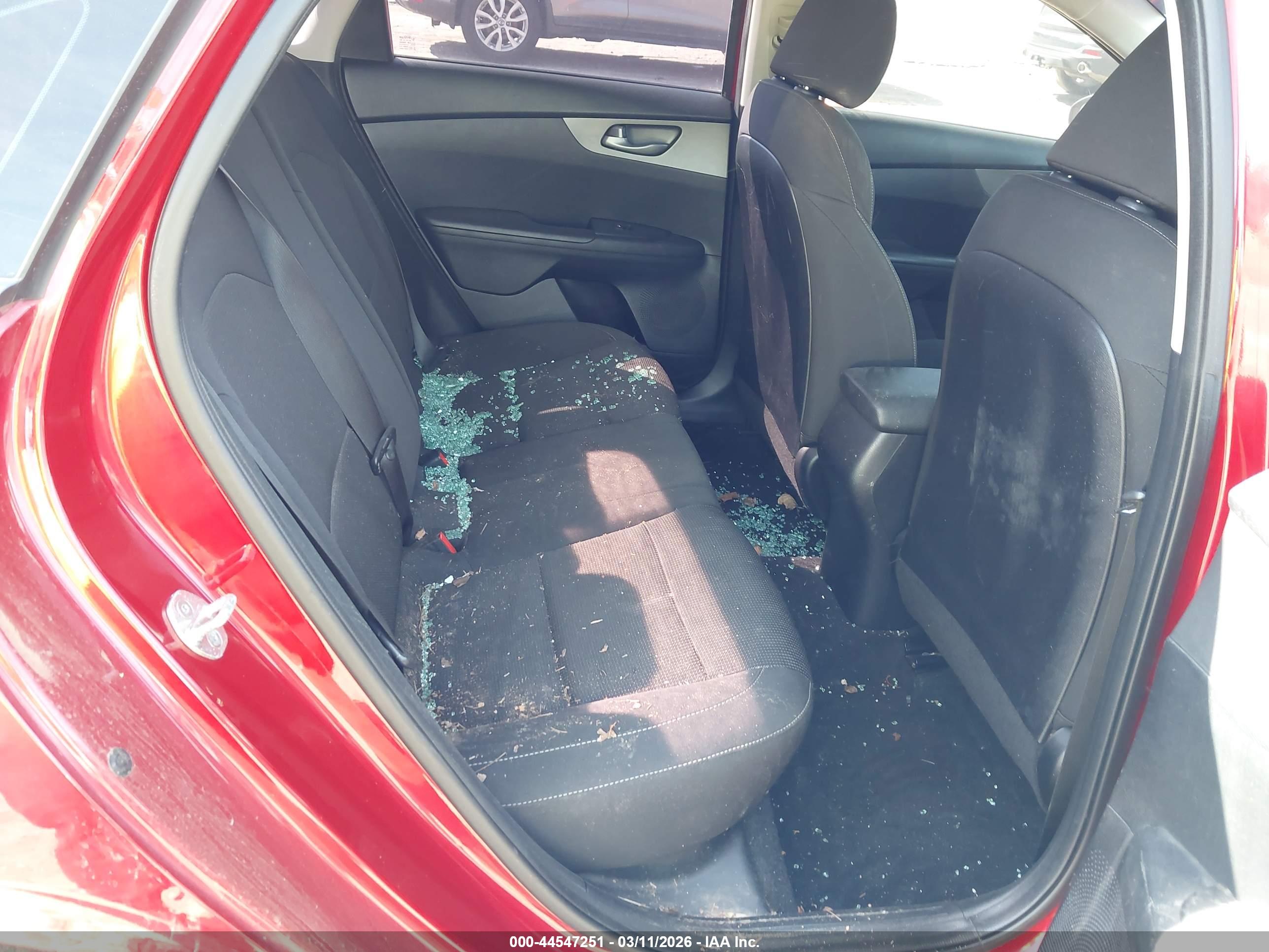 KIA FORTE image 8