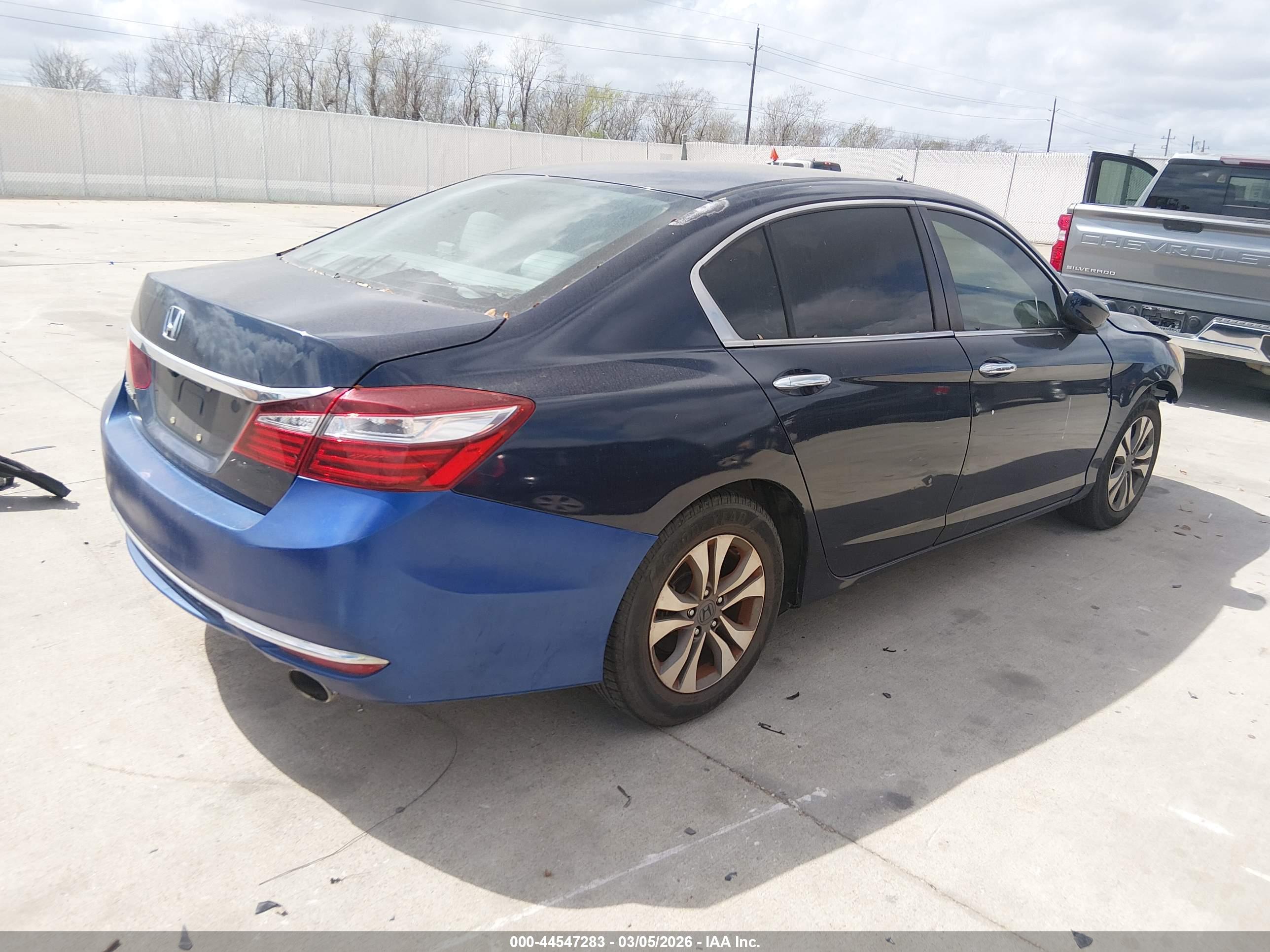 HONDA ACCORD image 4