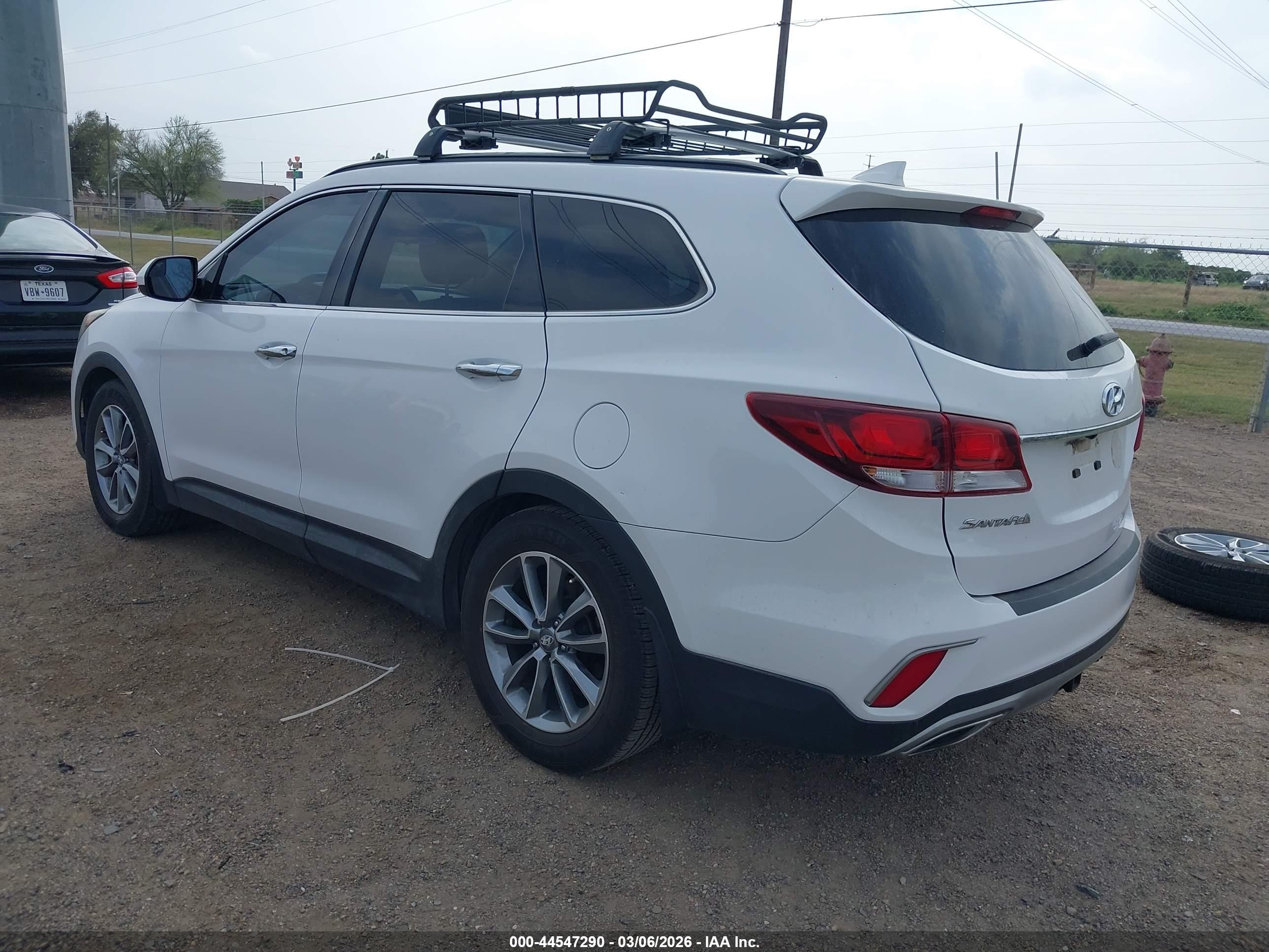 HYUNDAI SANTA image 3