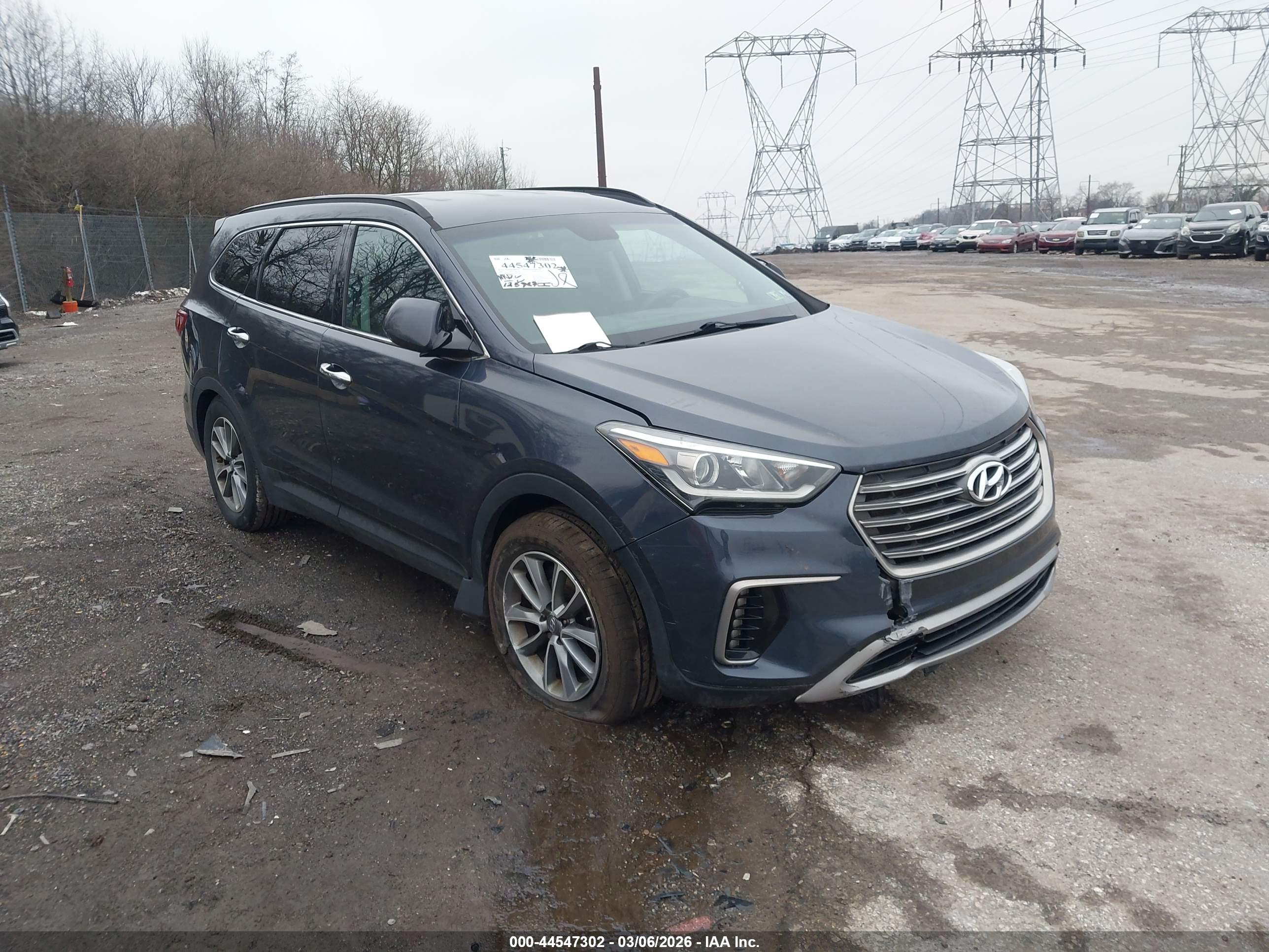 HYUNDAI SANTA image 6