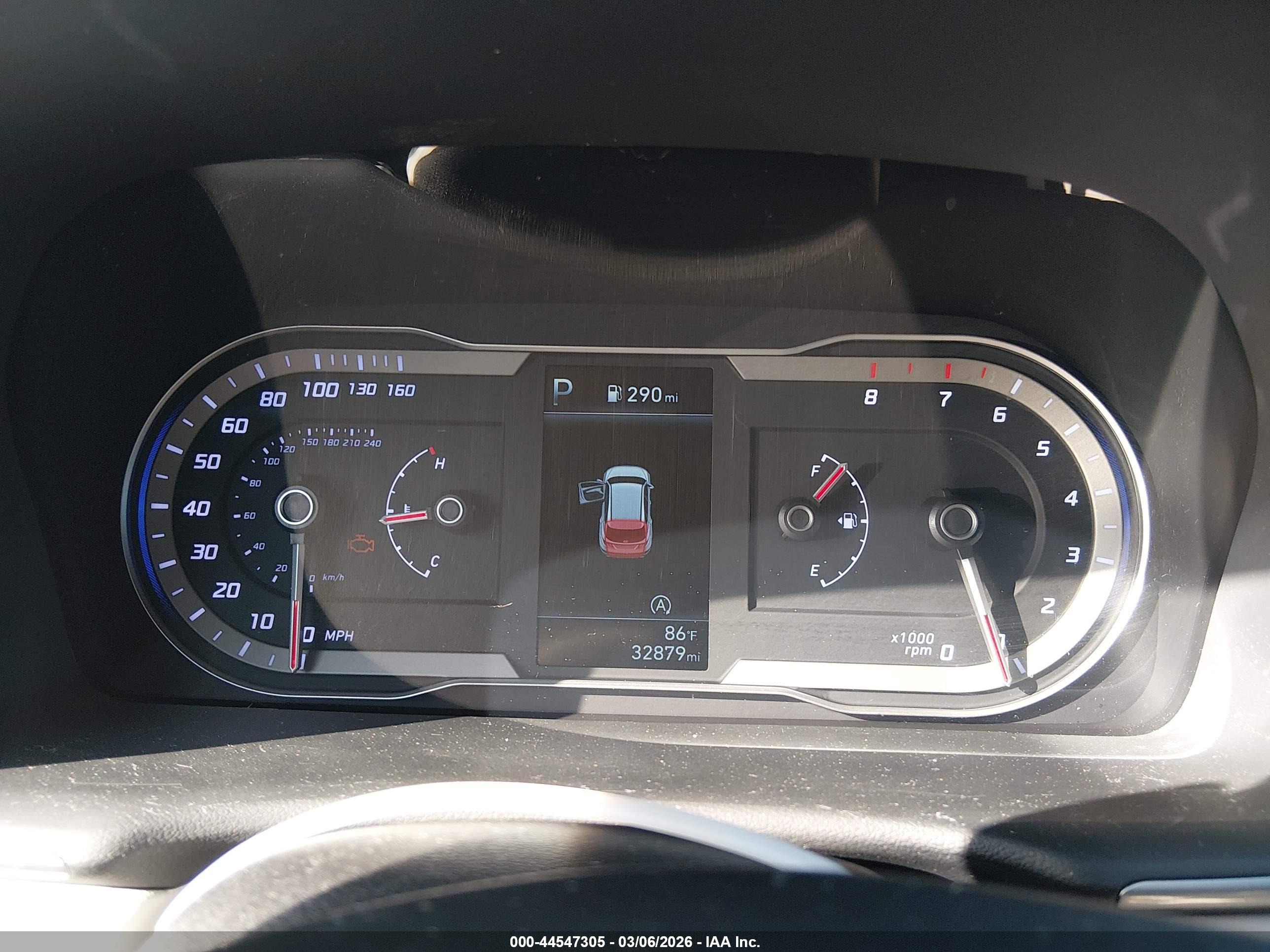 HYUNDAI TUCSON image 7