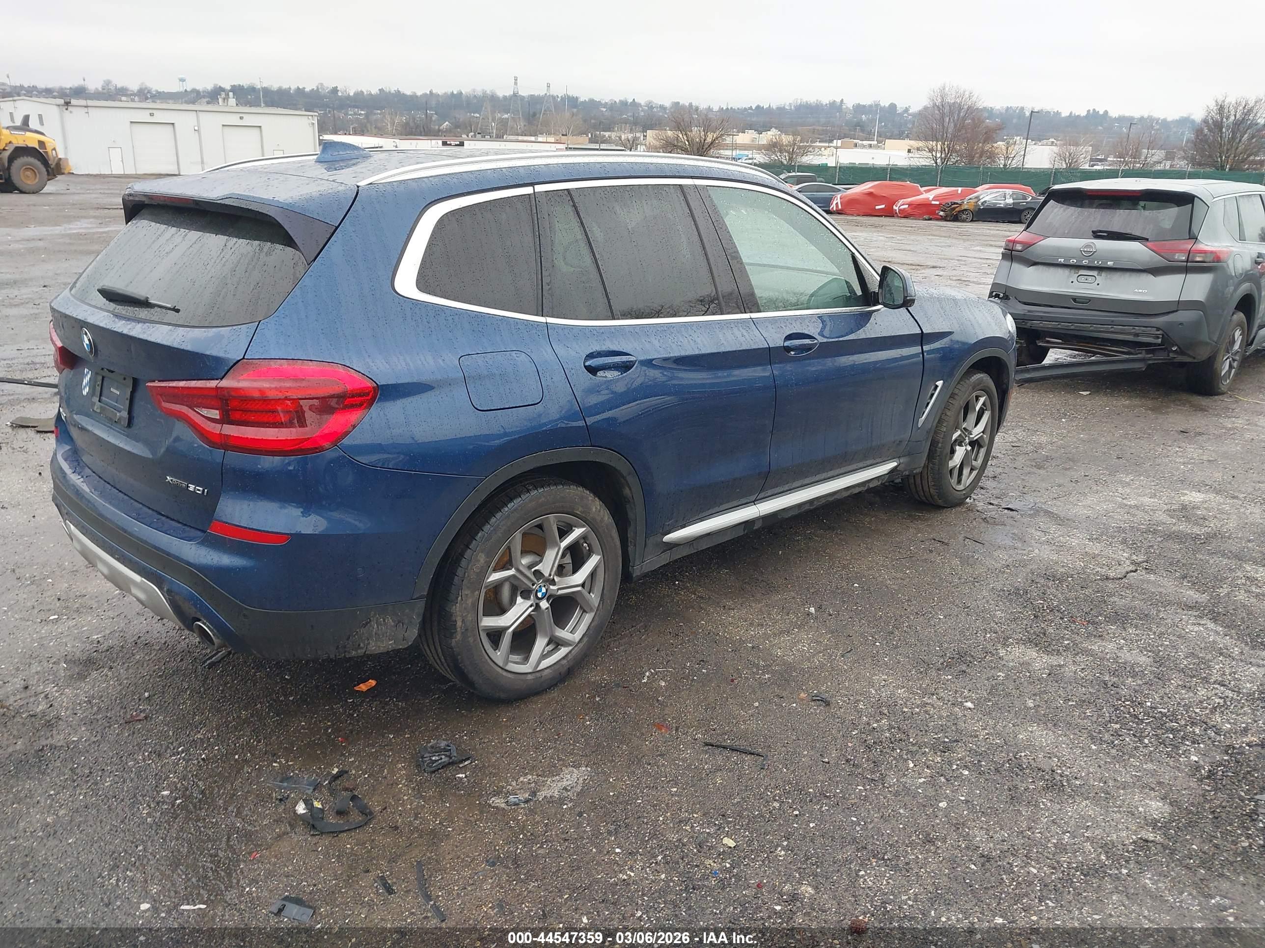 BMW X3 image 4