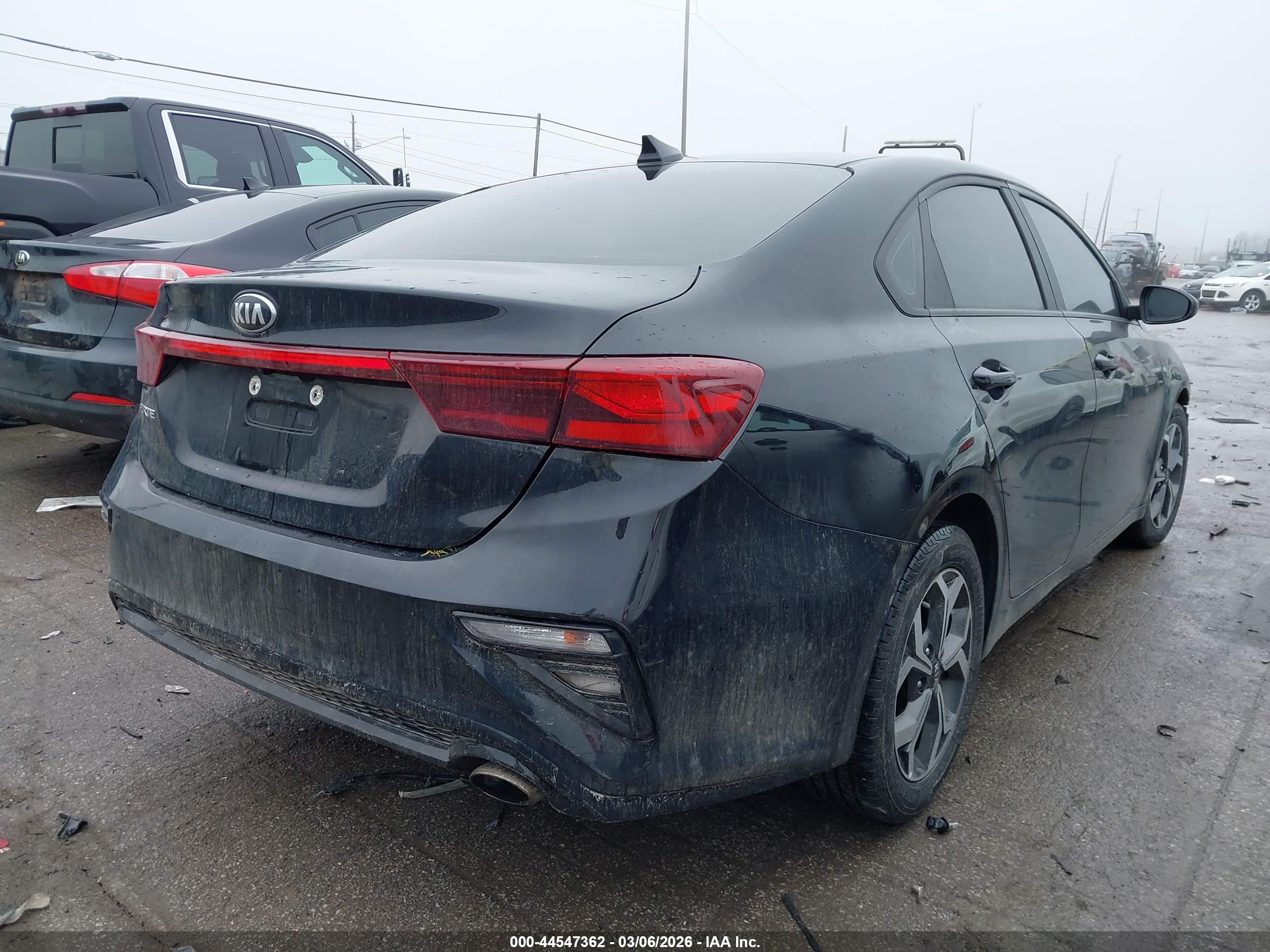 KIA FORTE image 4