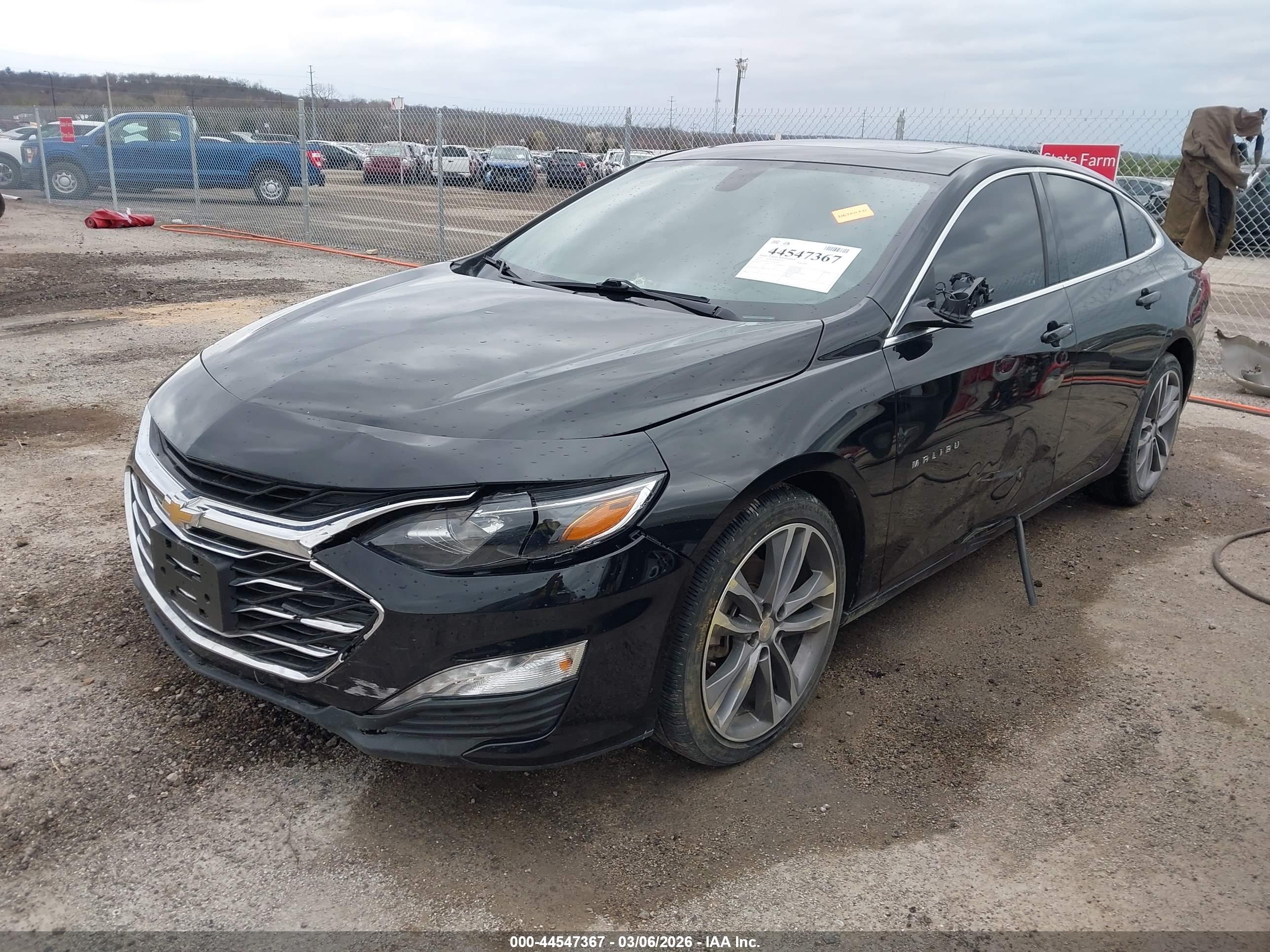 CHEVROLET MALIBU image 2