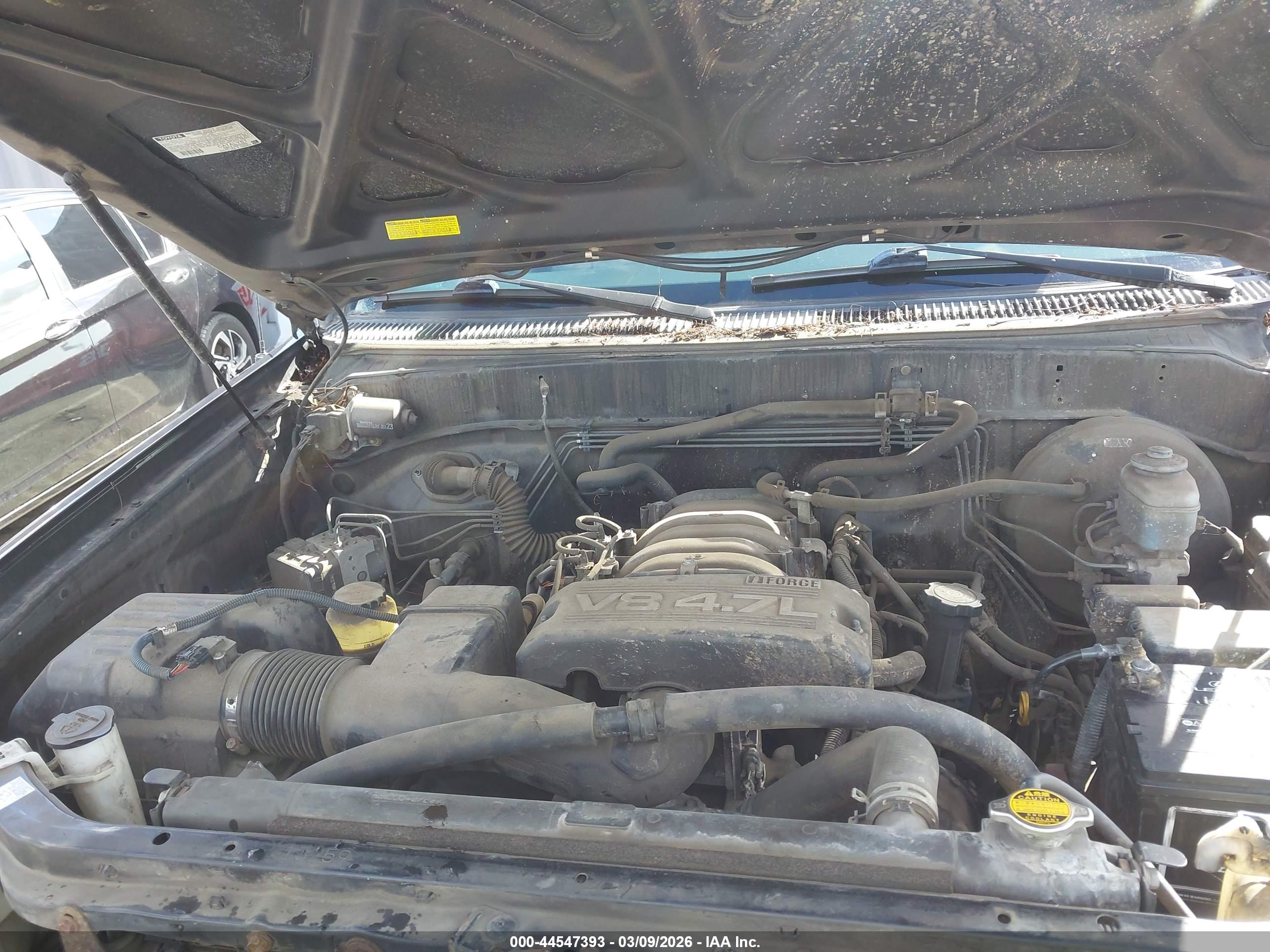 TOYOTA TUNDRA image 10