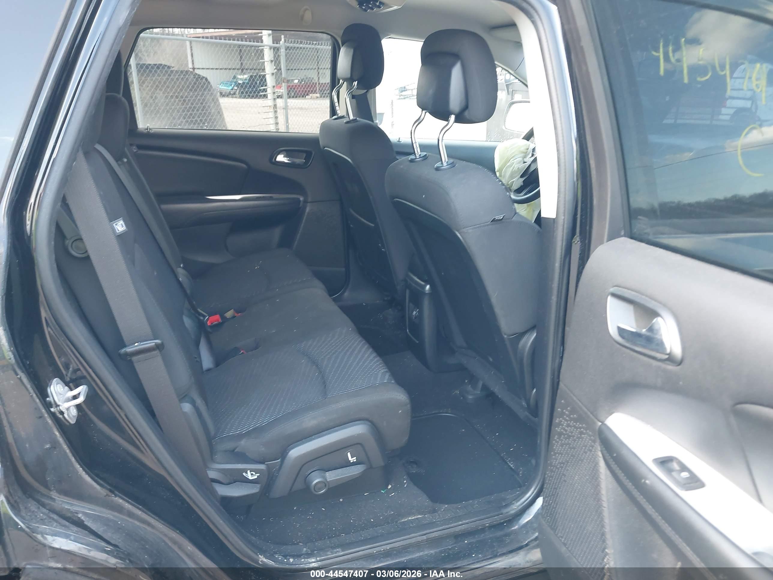 DODGE JOURNEY image 8
