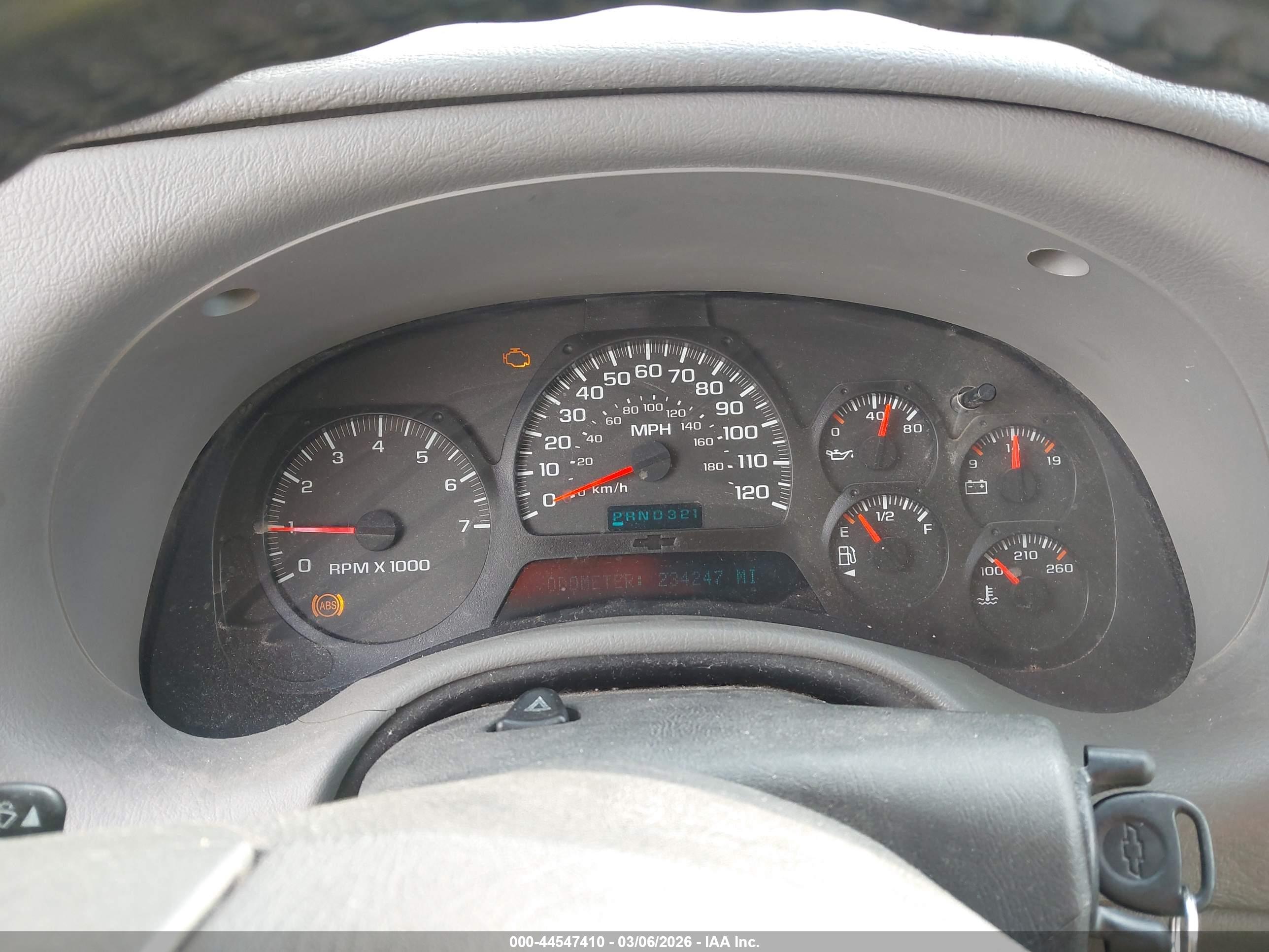 CHEVROLET TRAILBLAZER image 7