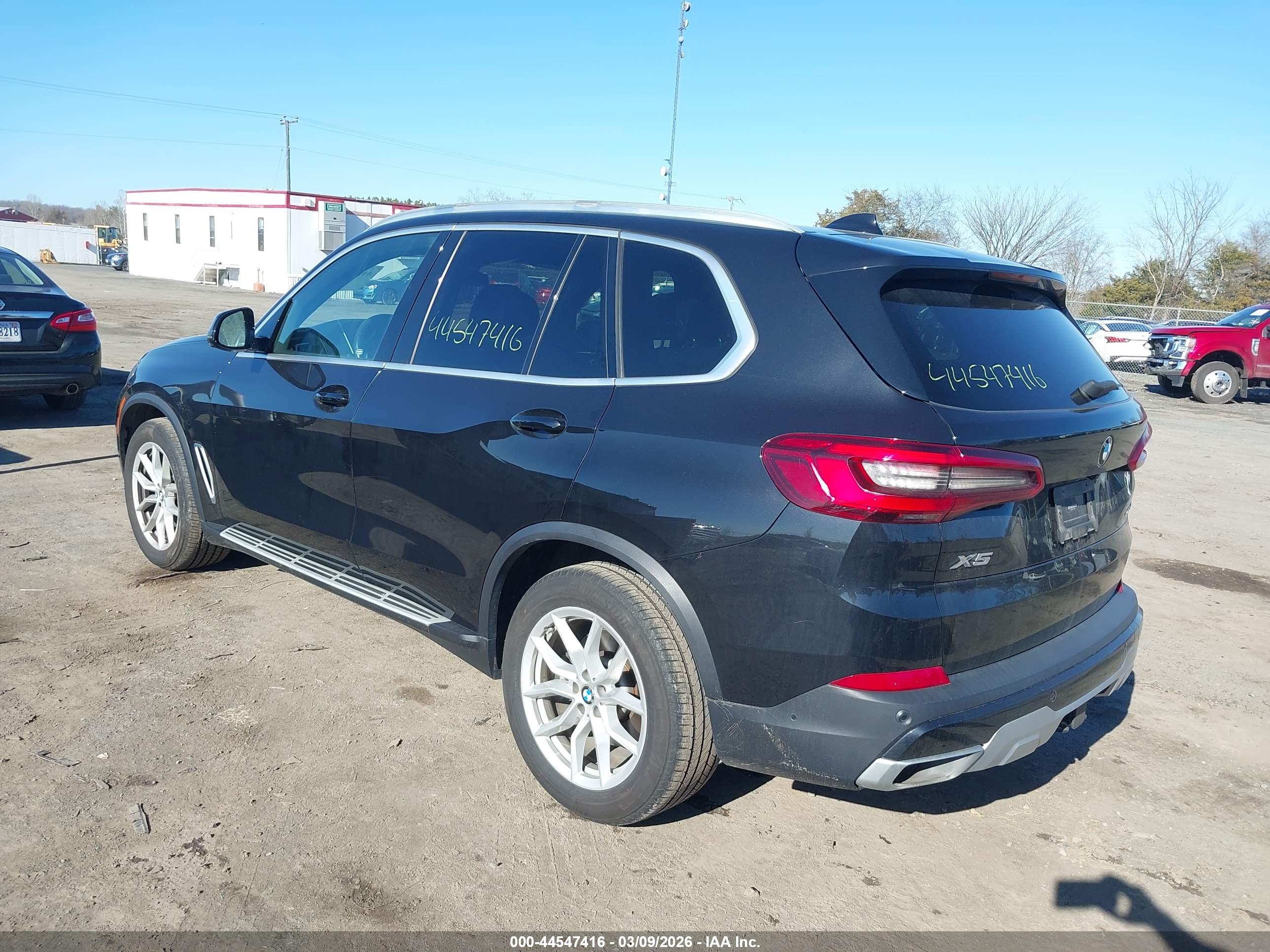 BMW X5 image 3