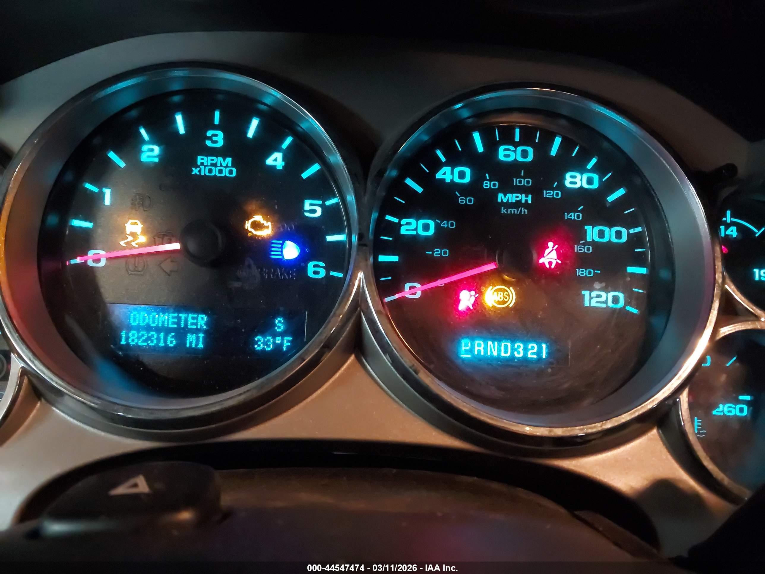 CHEVROLET SILVERADO image 7