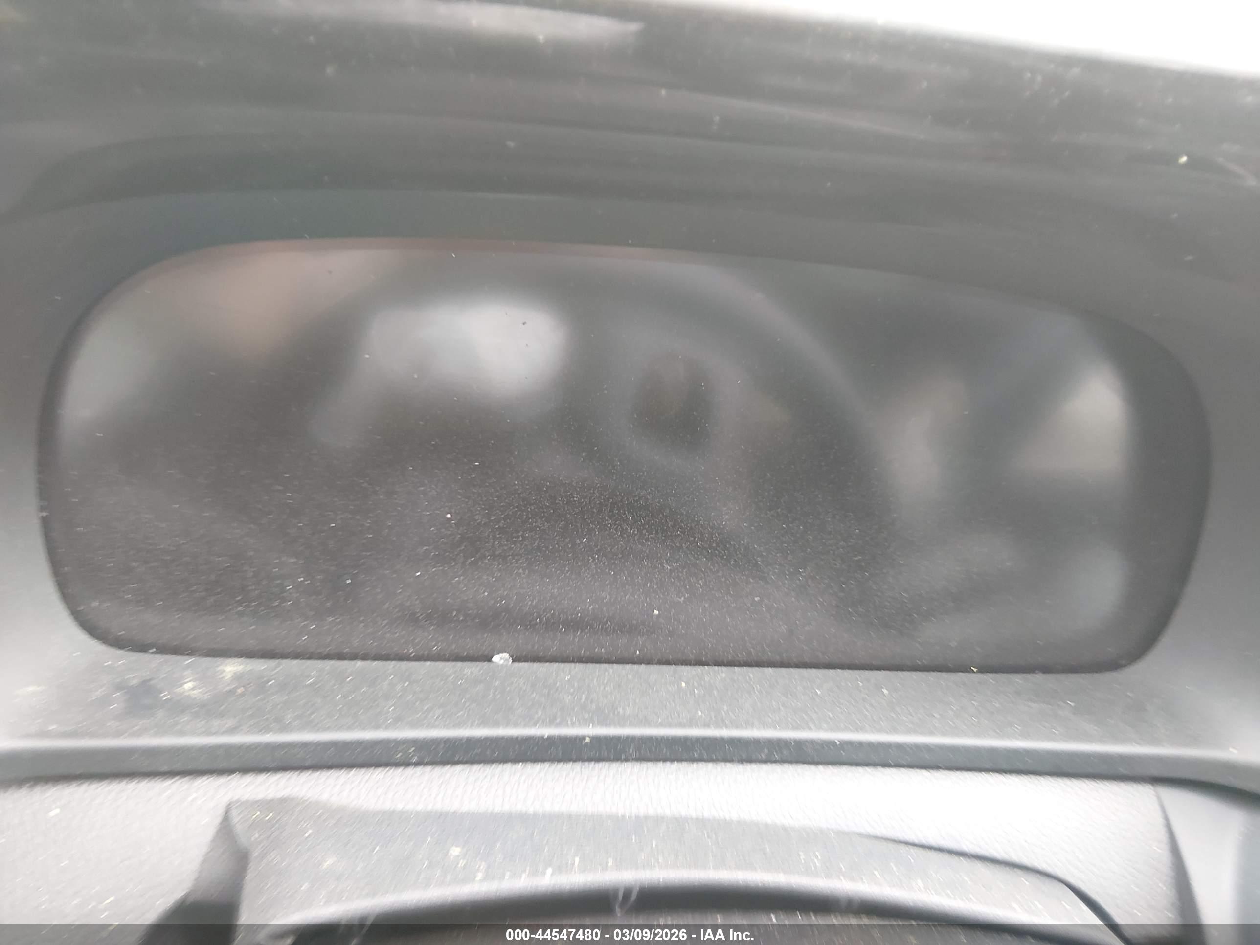 TOYOTA CROWN image 7