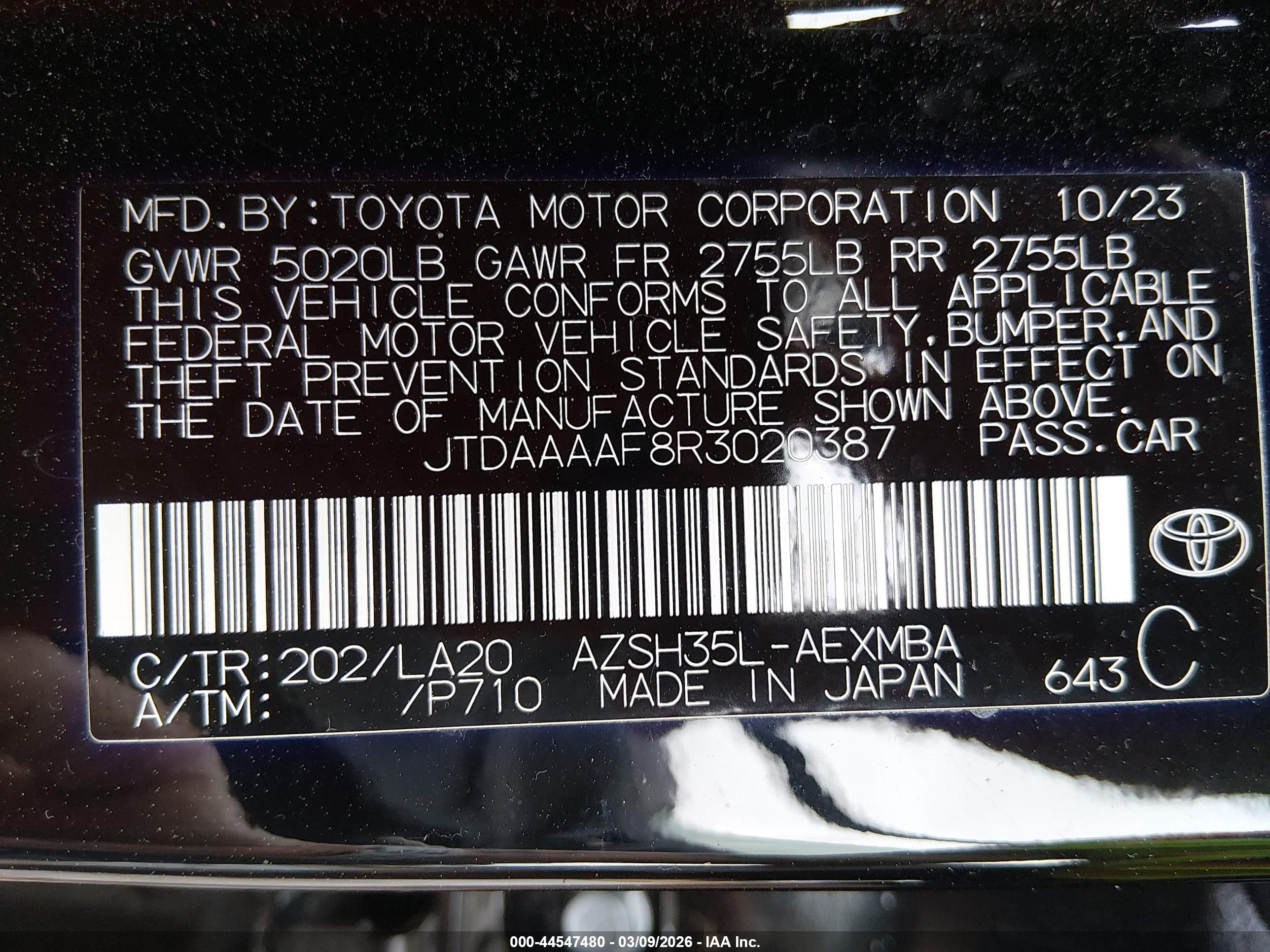 TOYOTA CROWN image 9