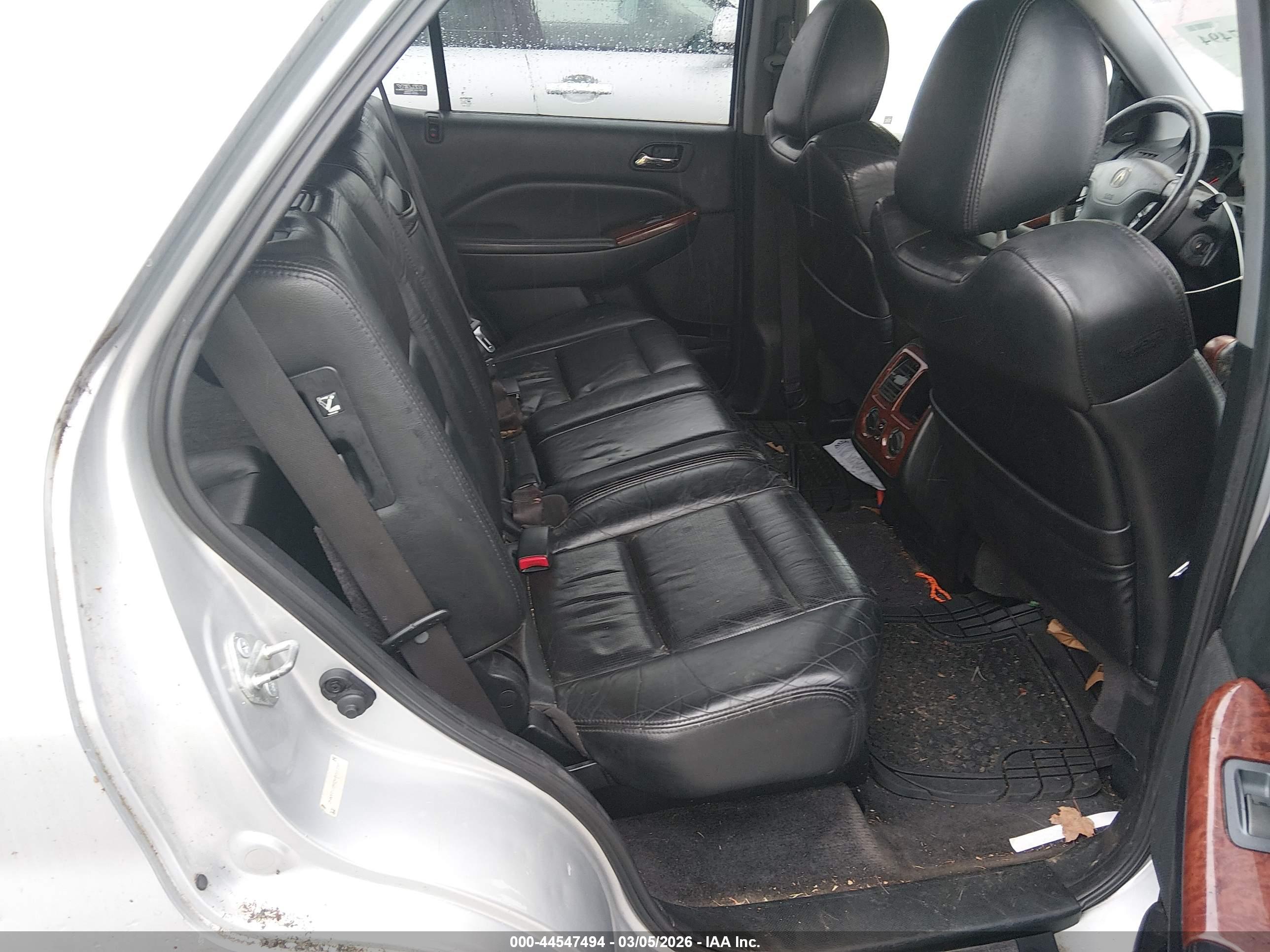 ACURA MDX image 8
