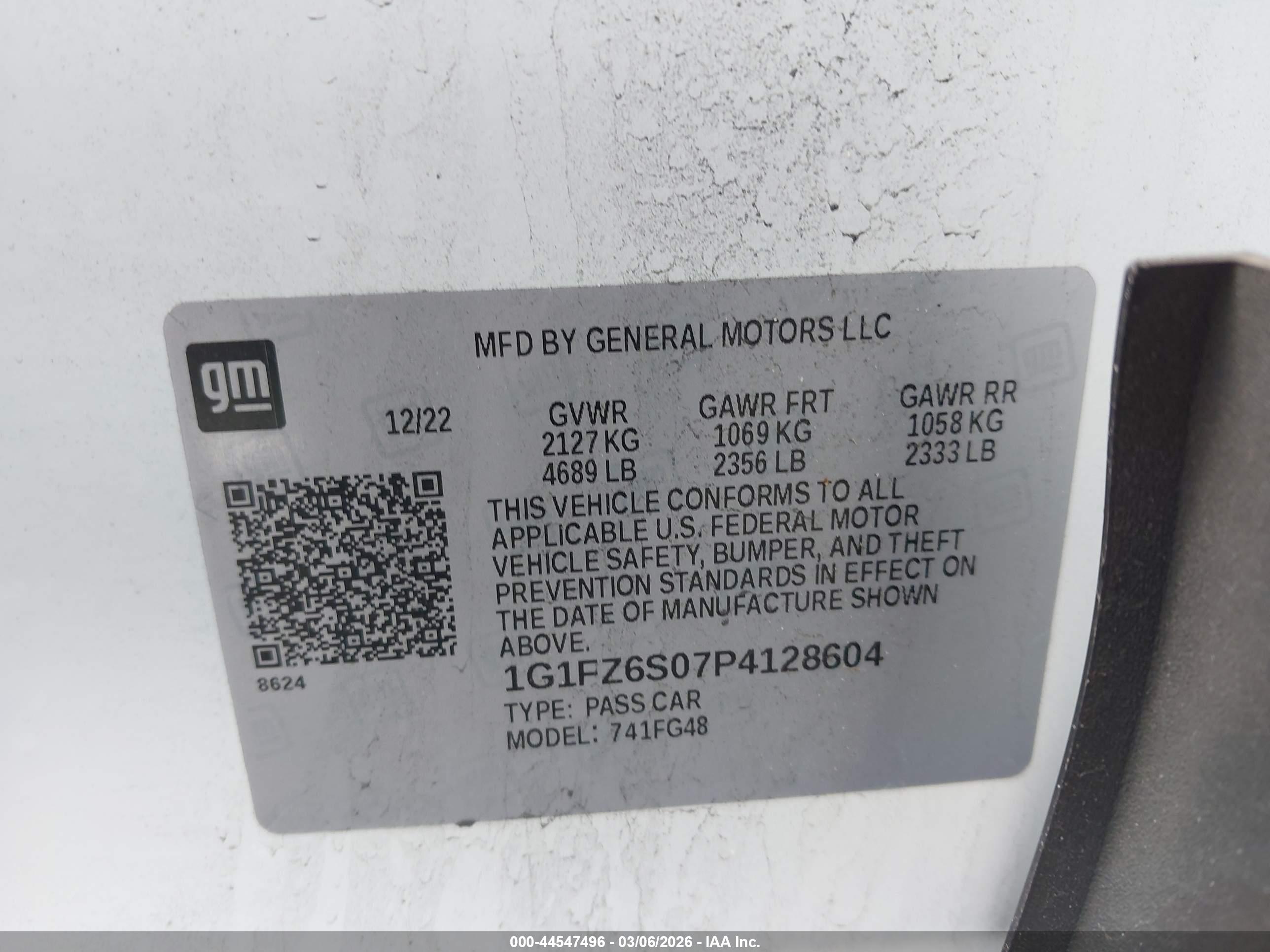 CHEVROLET BOLT image 9