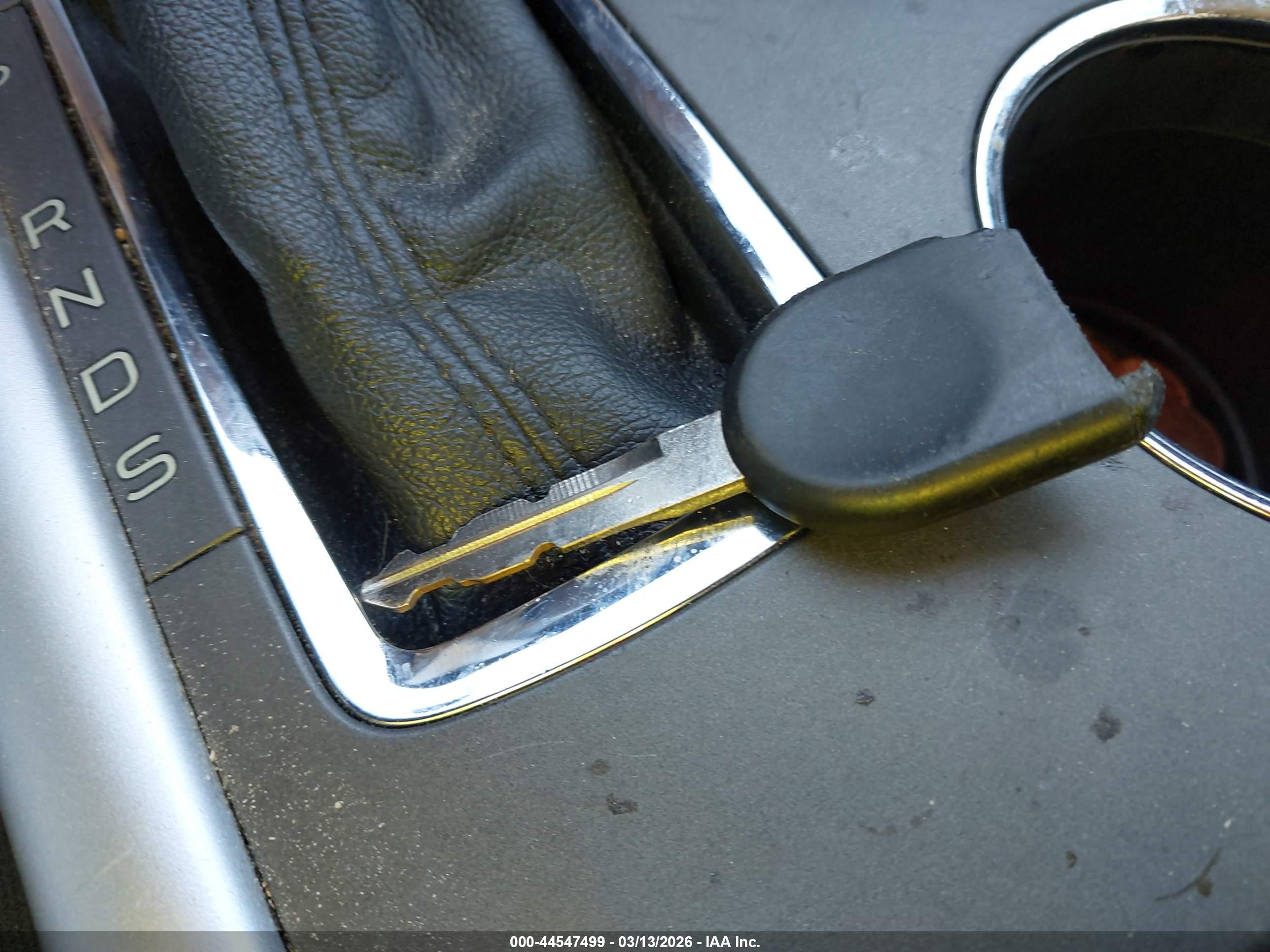 FORD EDGE image 11