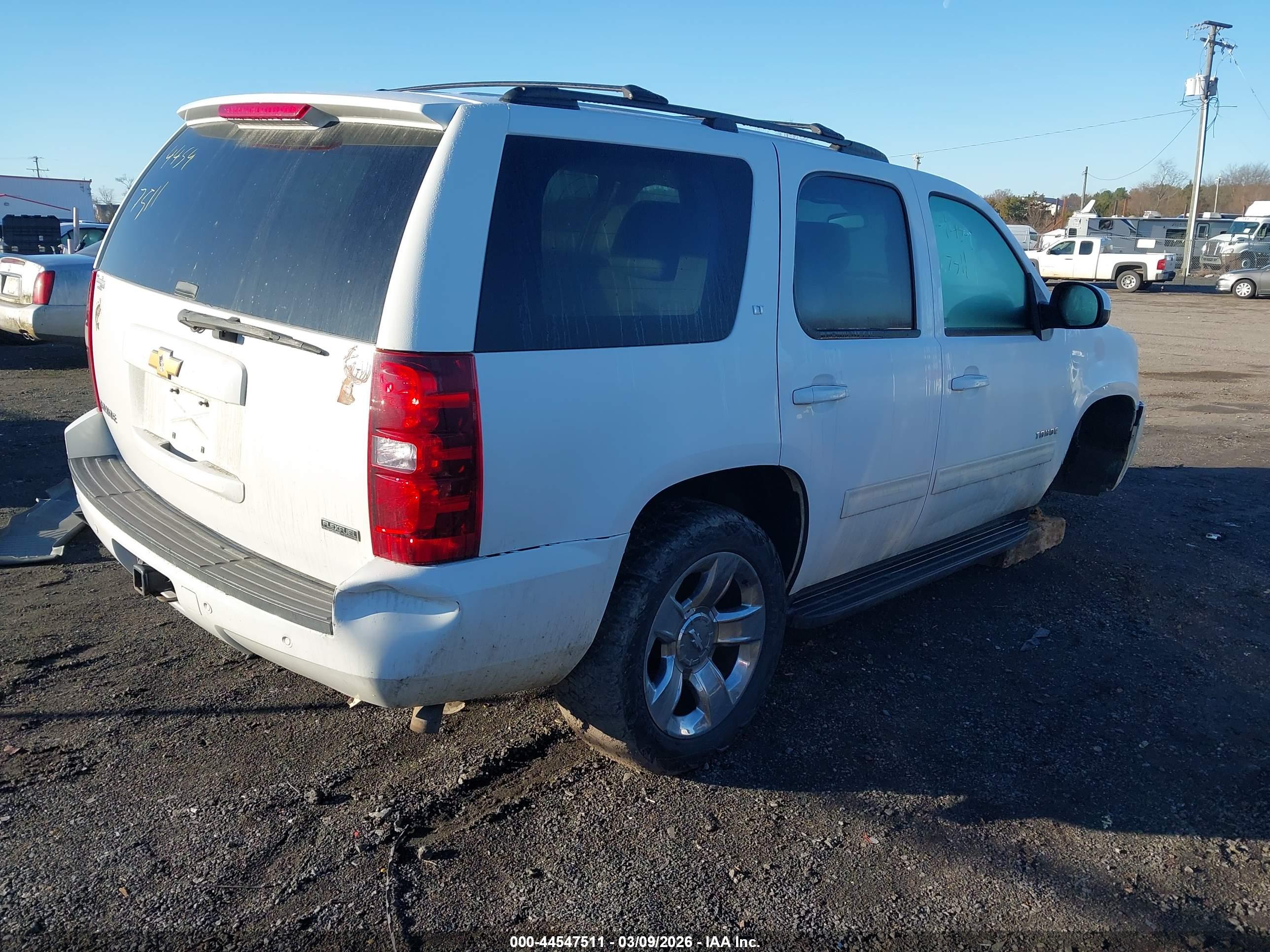 CHEVROLET TAHOE image 4