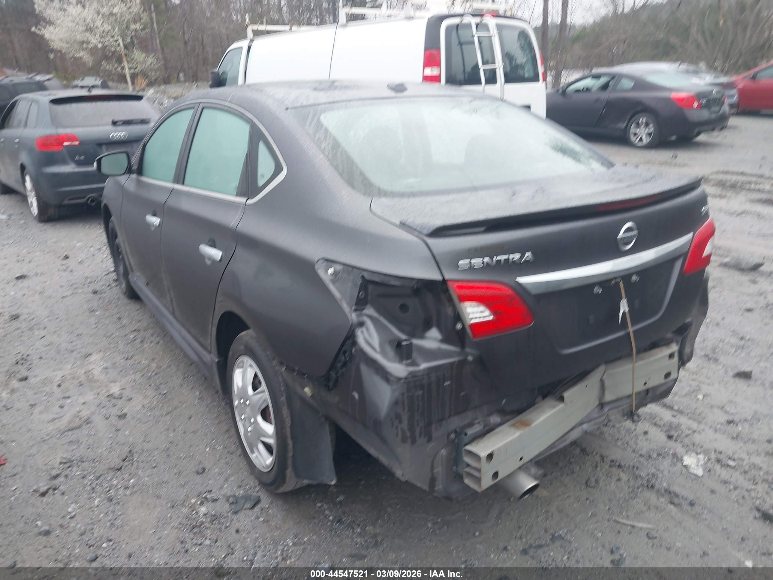 NISSAN SENTRA image 3