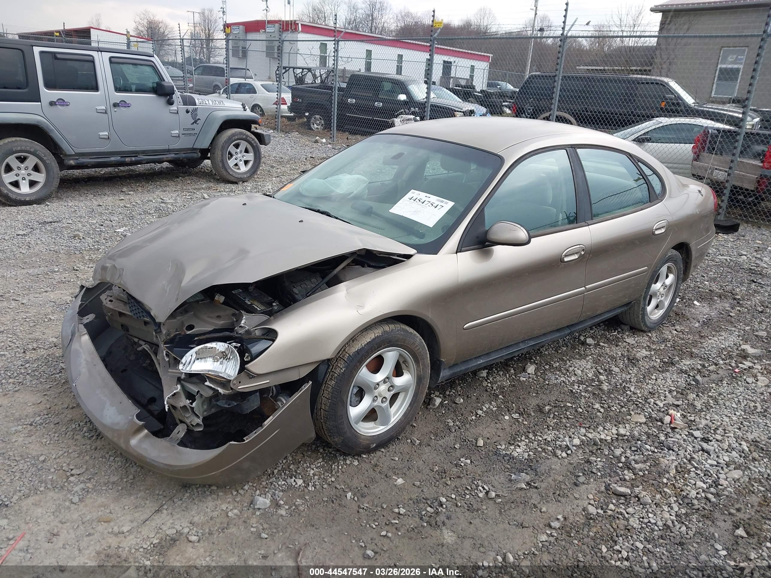 FORD TAURUS image 2