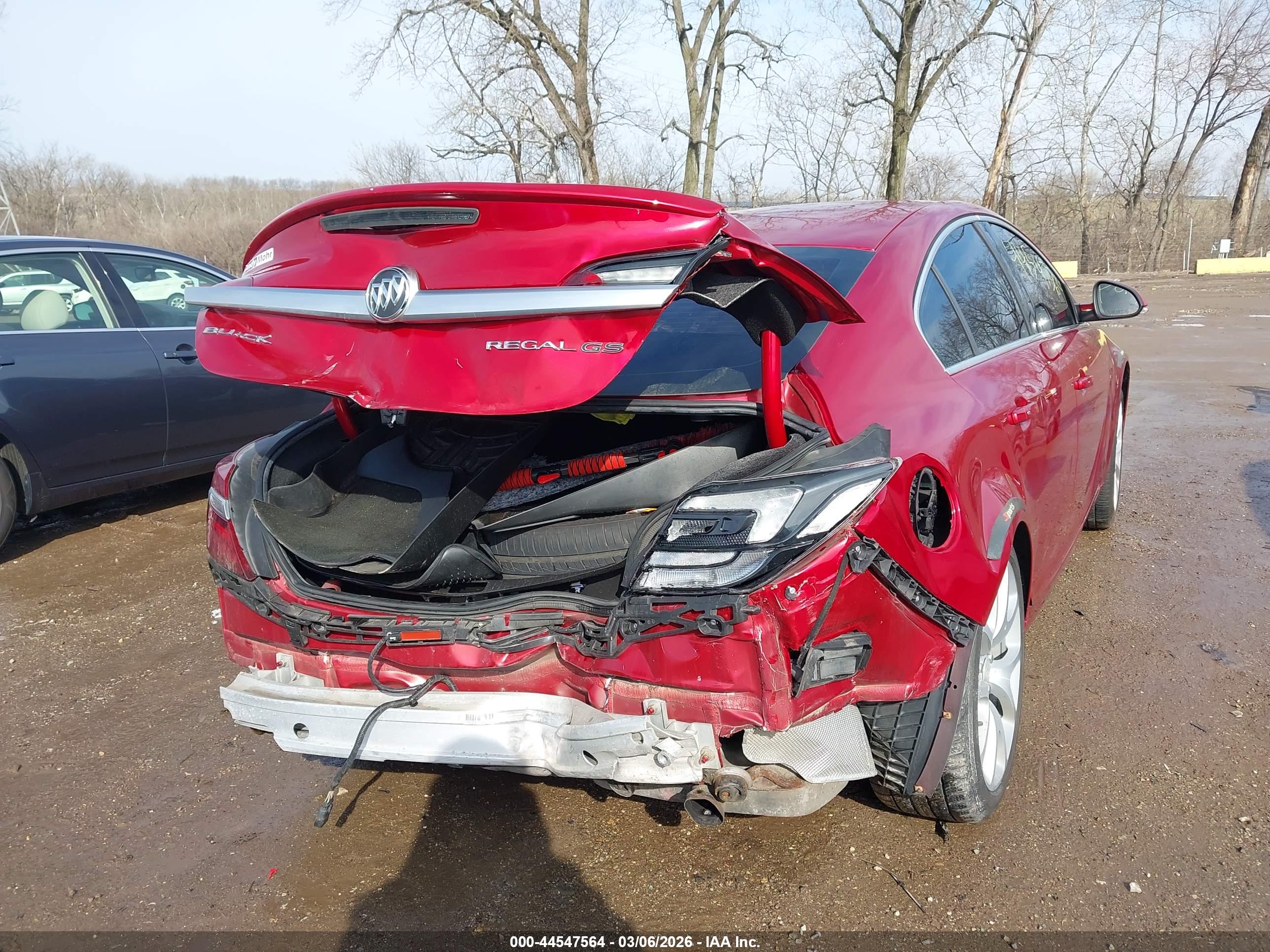 BUICK REGAL image 6