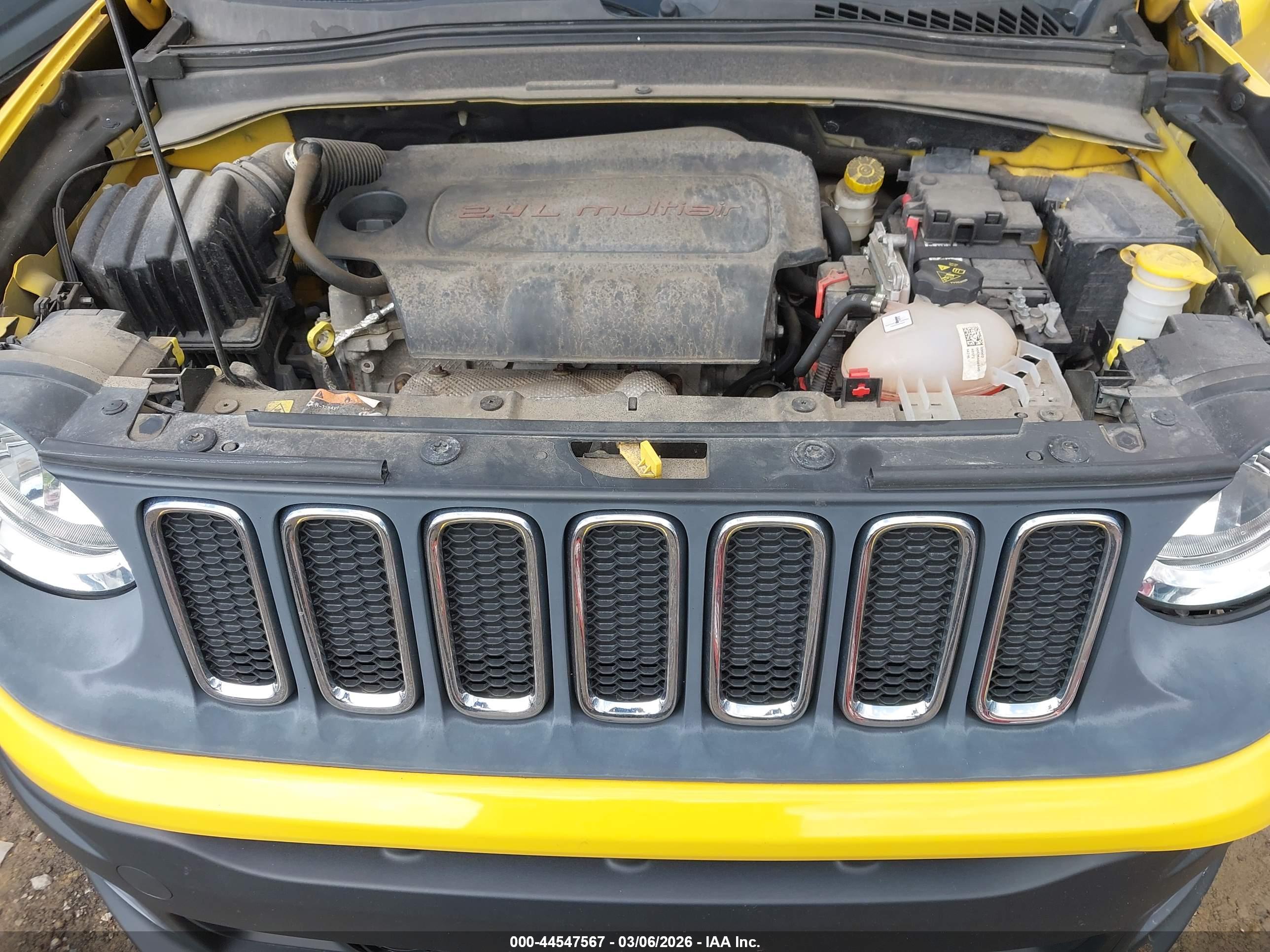 JEEP RENEGADE image 10