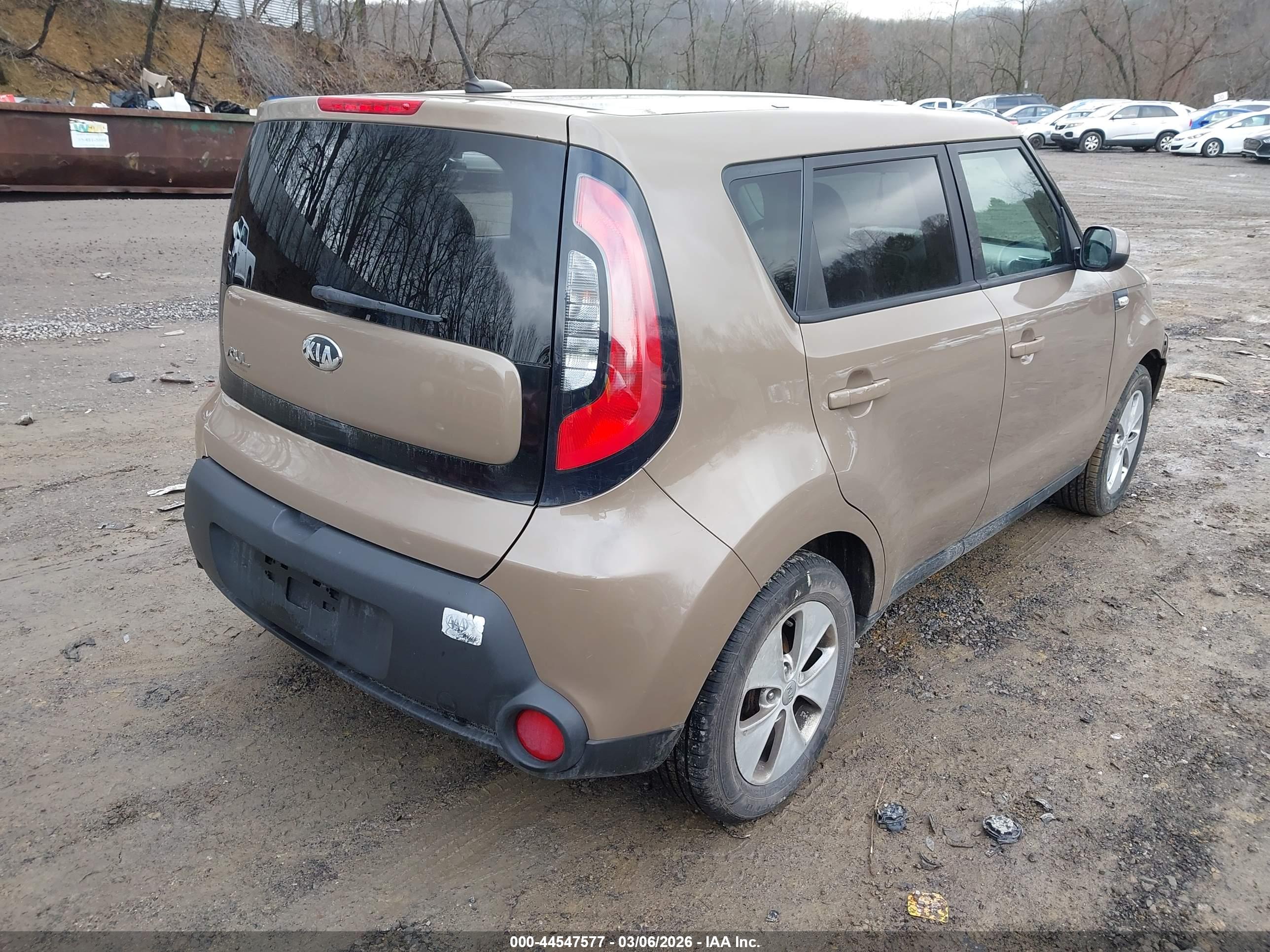 KIA SOUL image 4