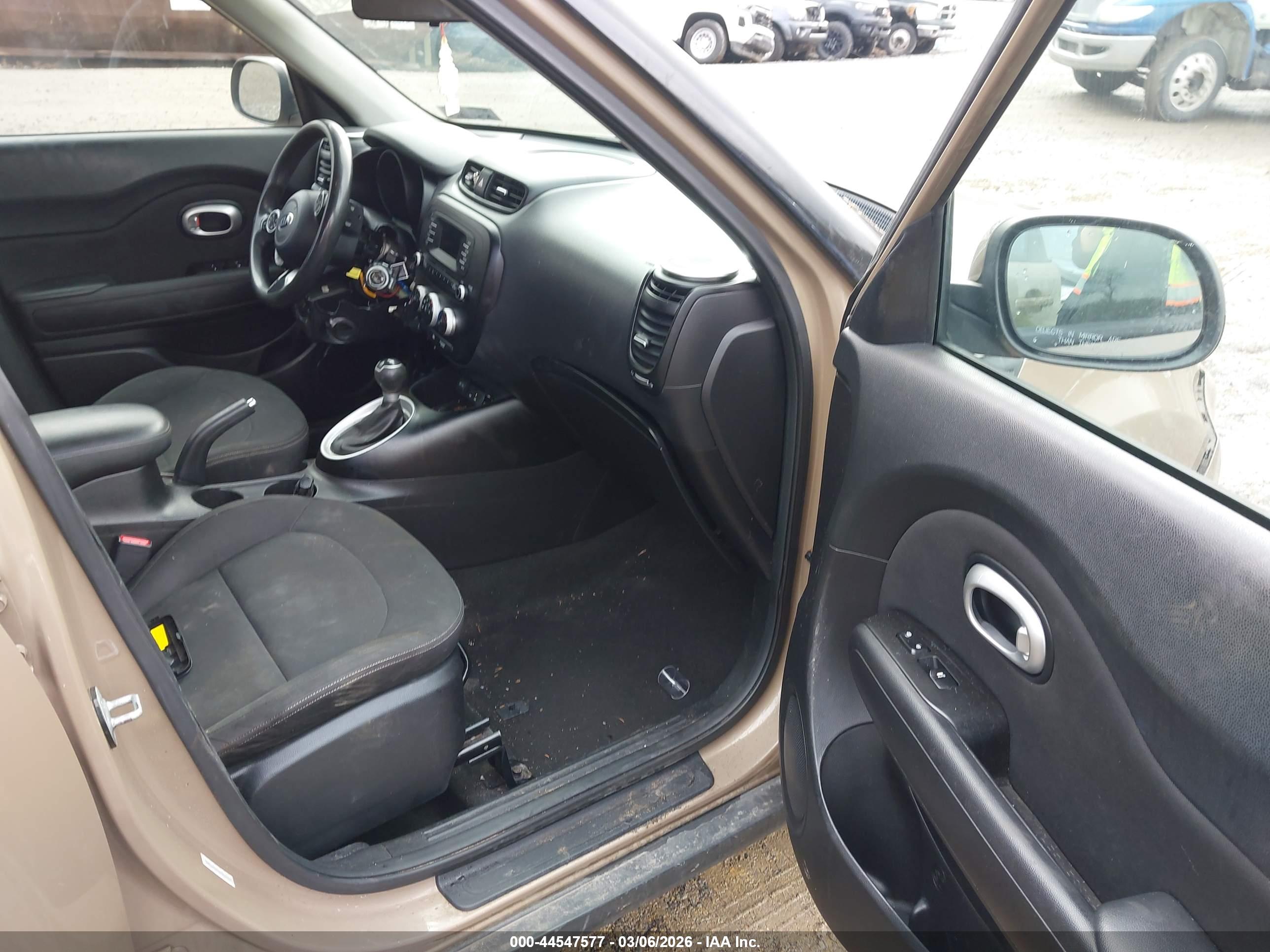 KIA SOUL image 5