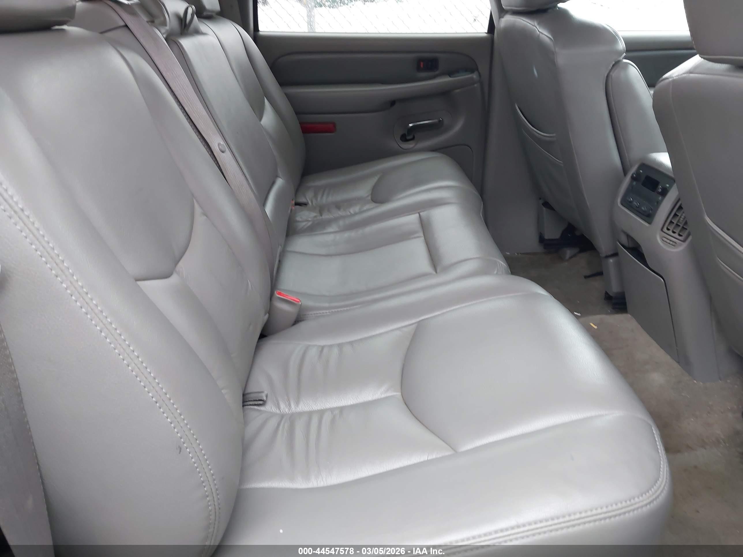 GMC SIERRA image 8