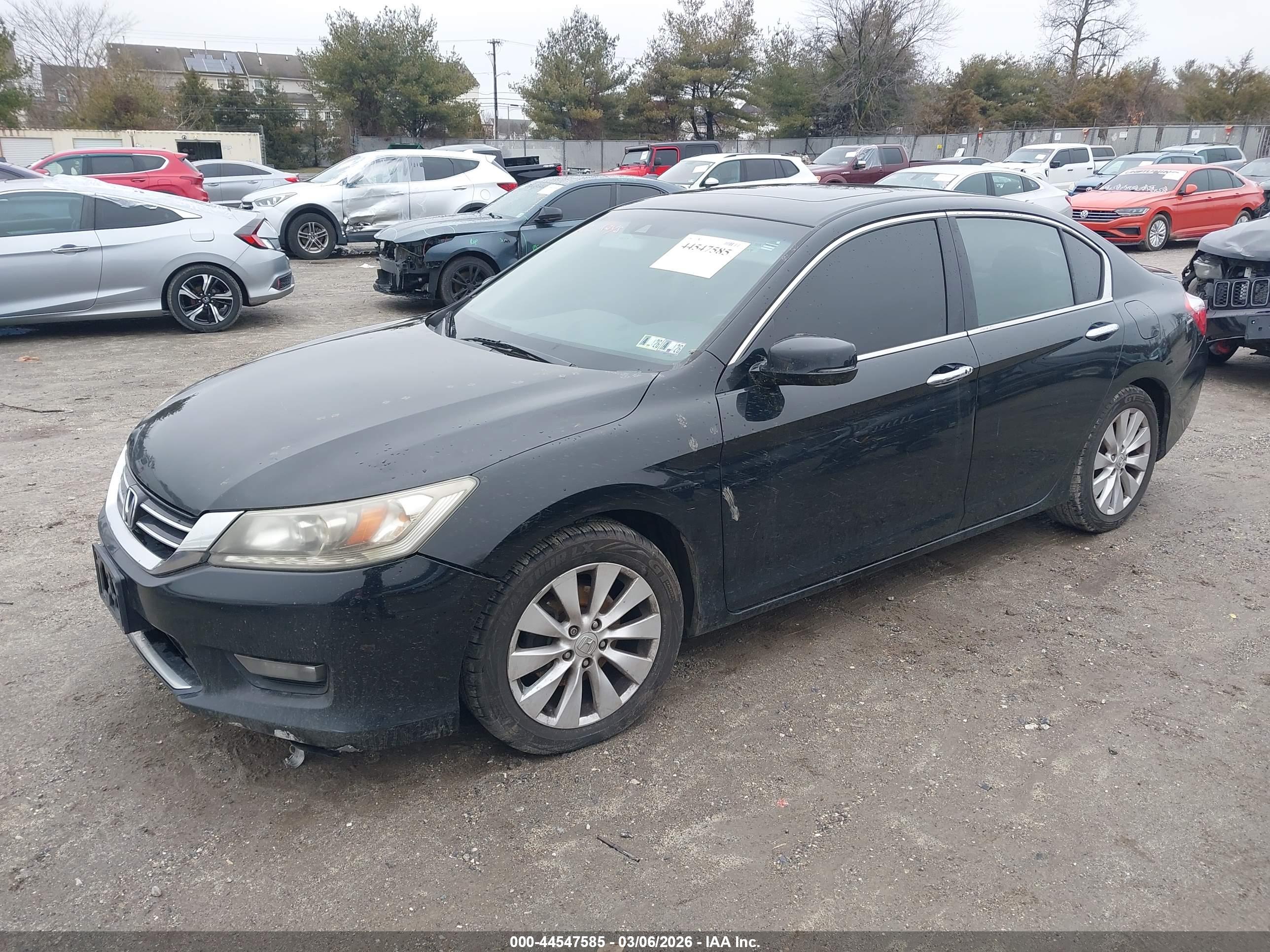 HONDA ACCORD image 2