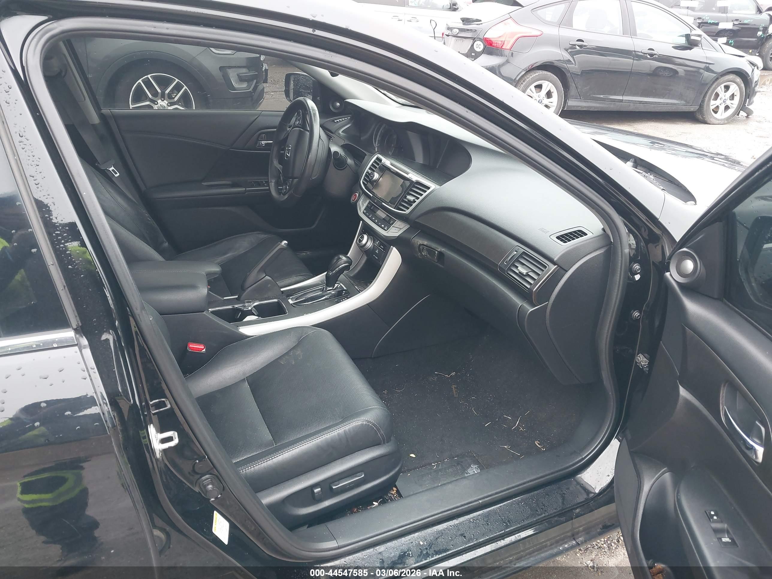 HONDA ACCORD image 5