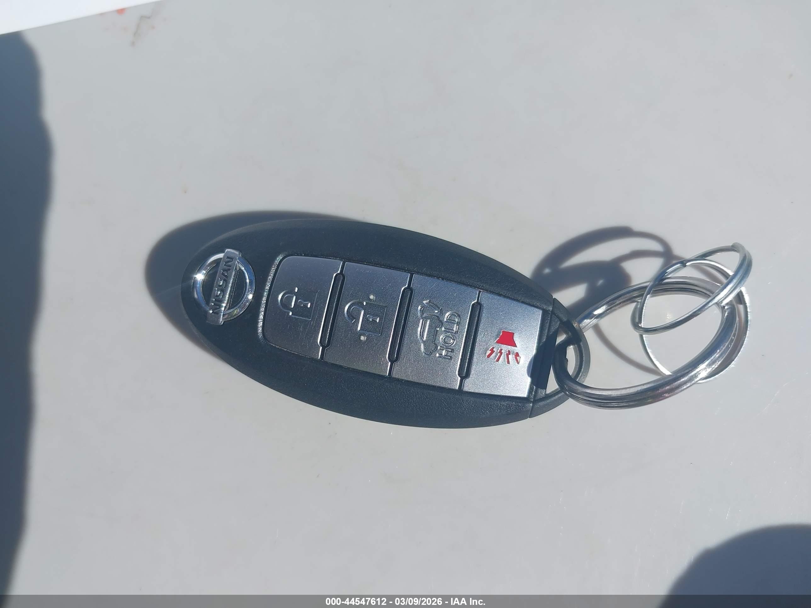 NISSAN ROGUE image 11