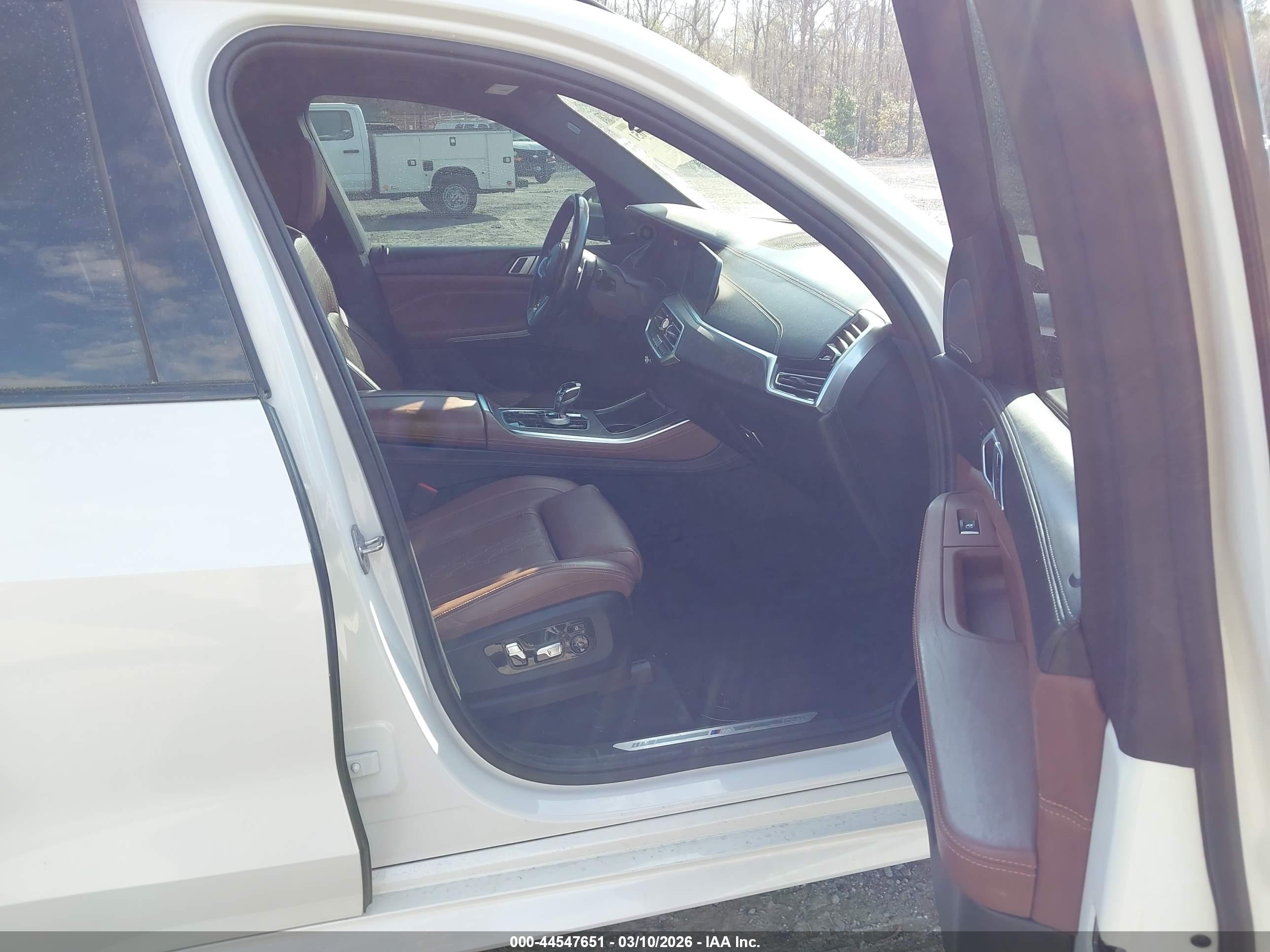 BMW X5 image 5