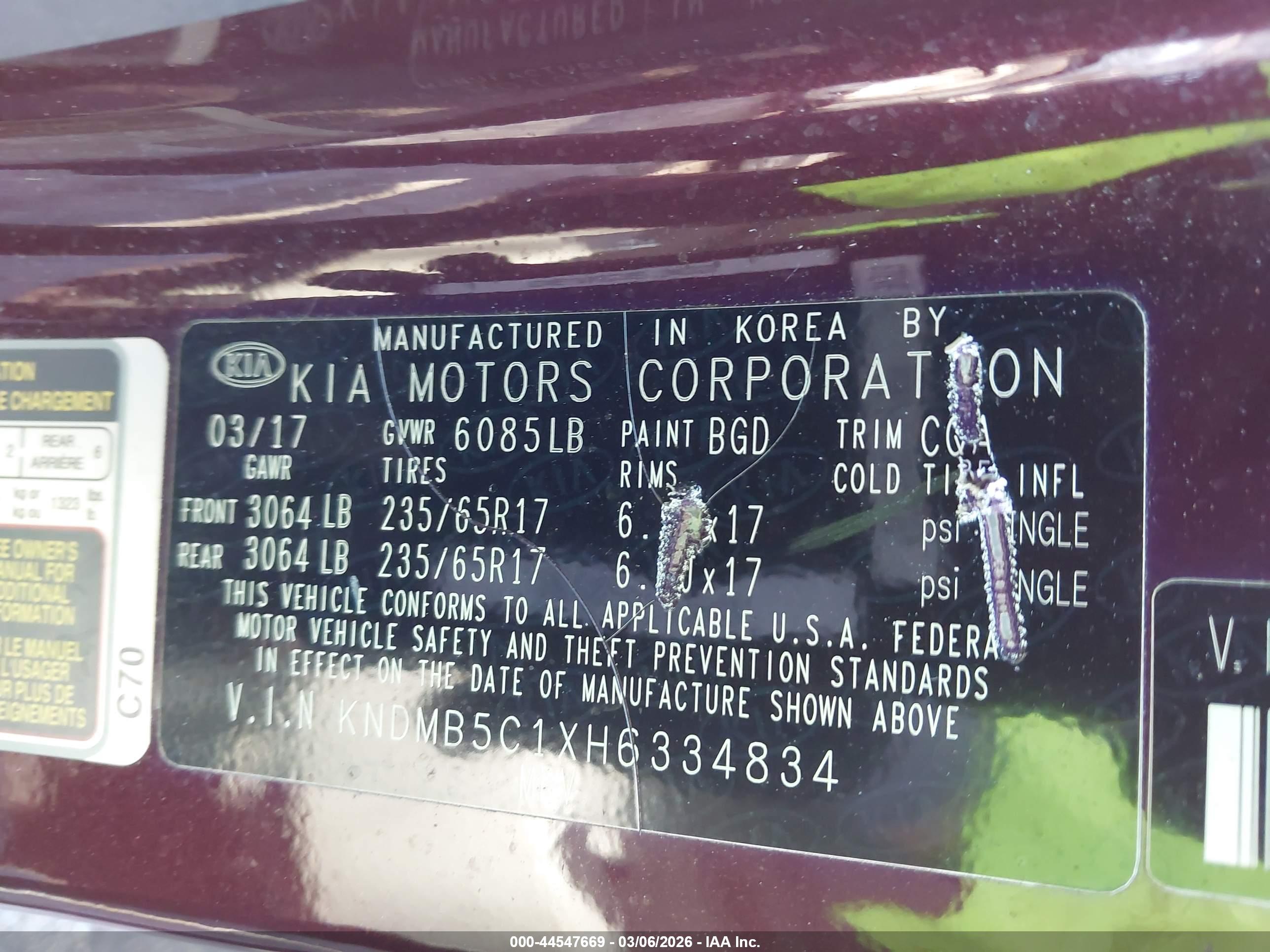 KIA SEDONA image 9