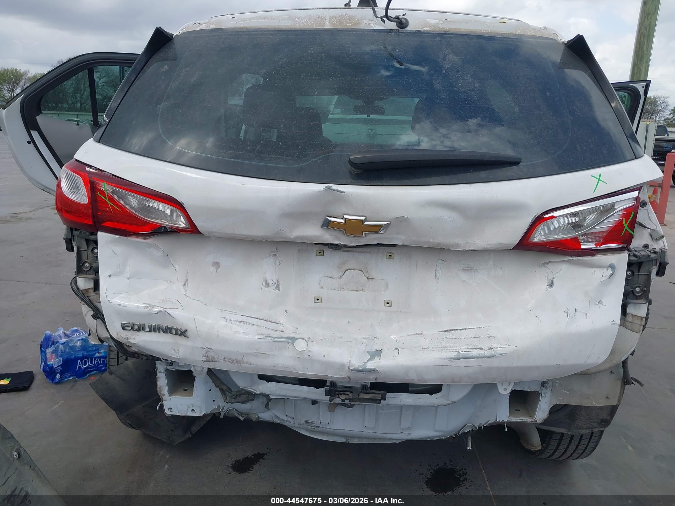 CHEVROLET EQUINOX image 6