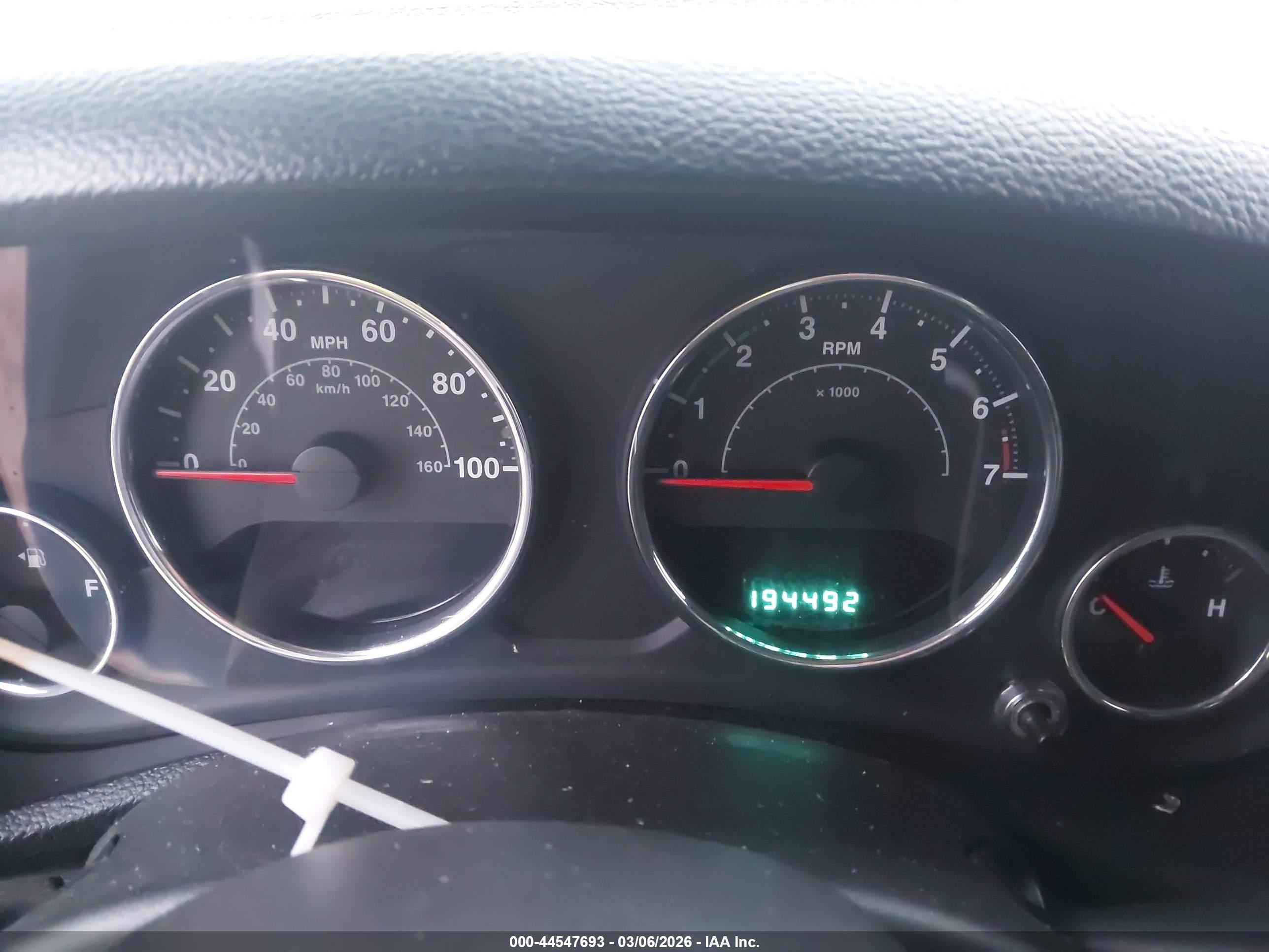 JEEP WRANGLER image 7