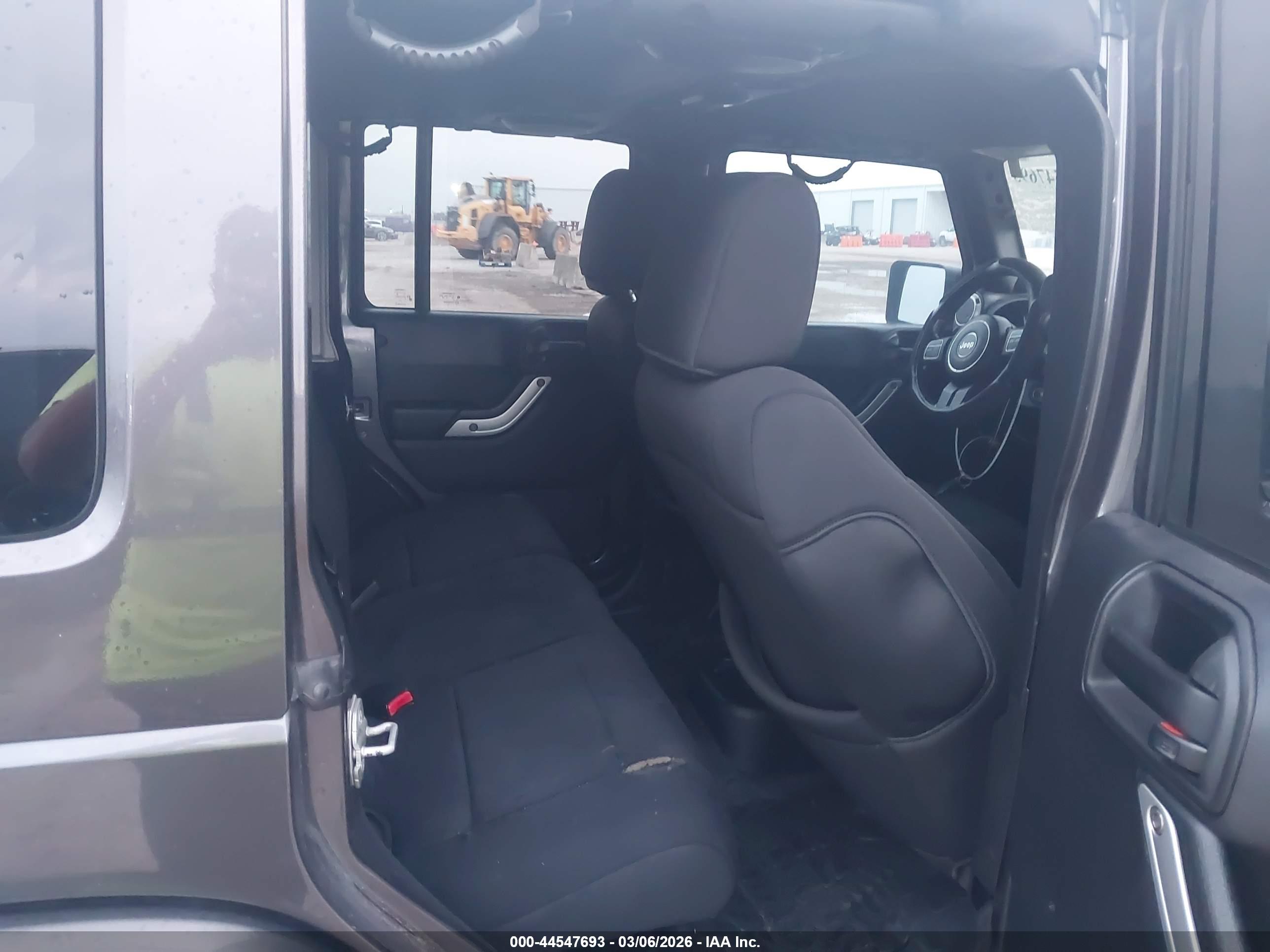 JEEP WRANGLER image 8