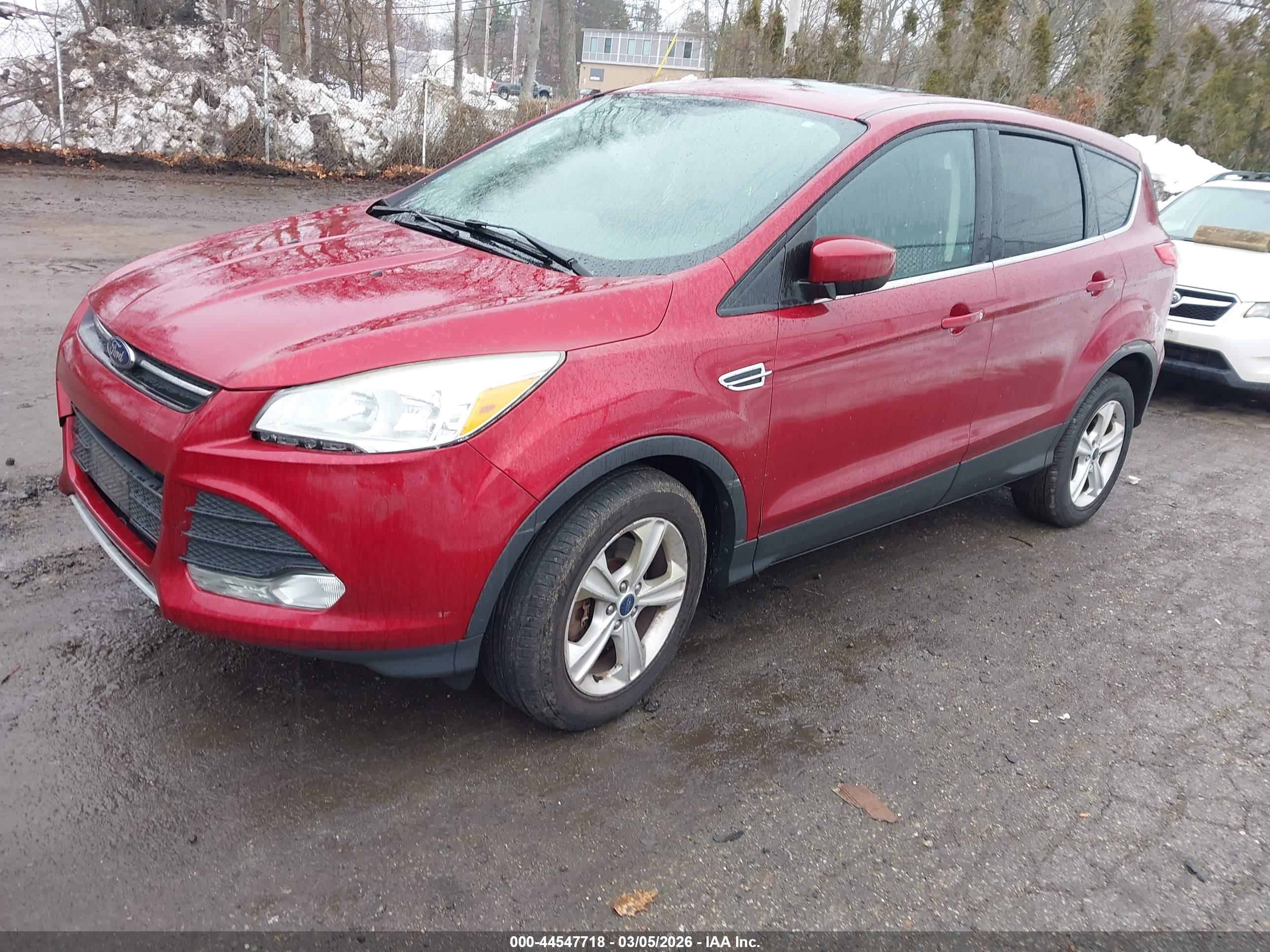 FORD ESCAPE image 2