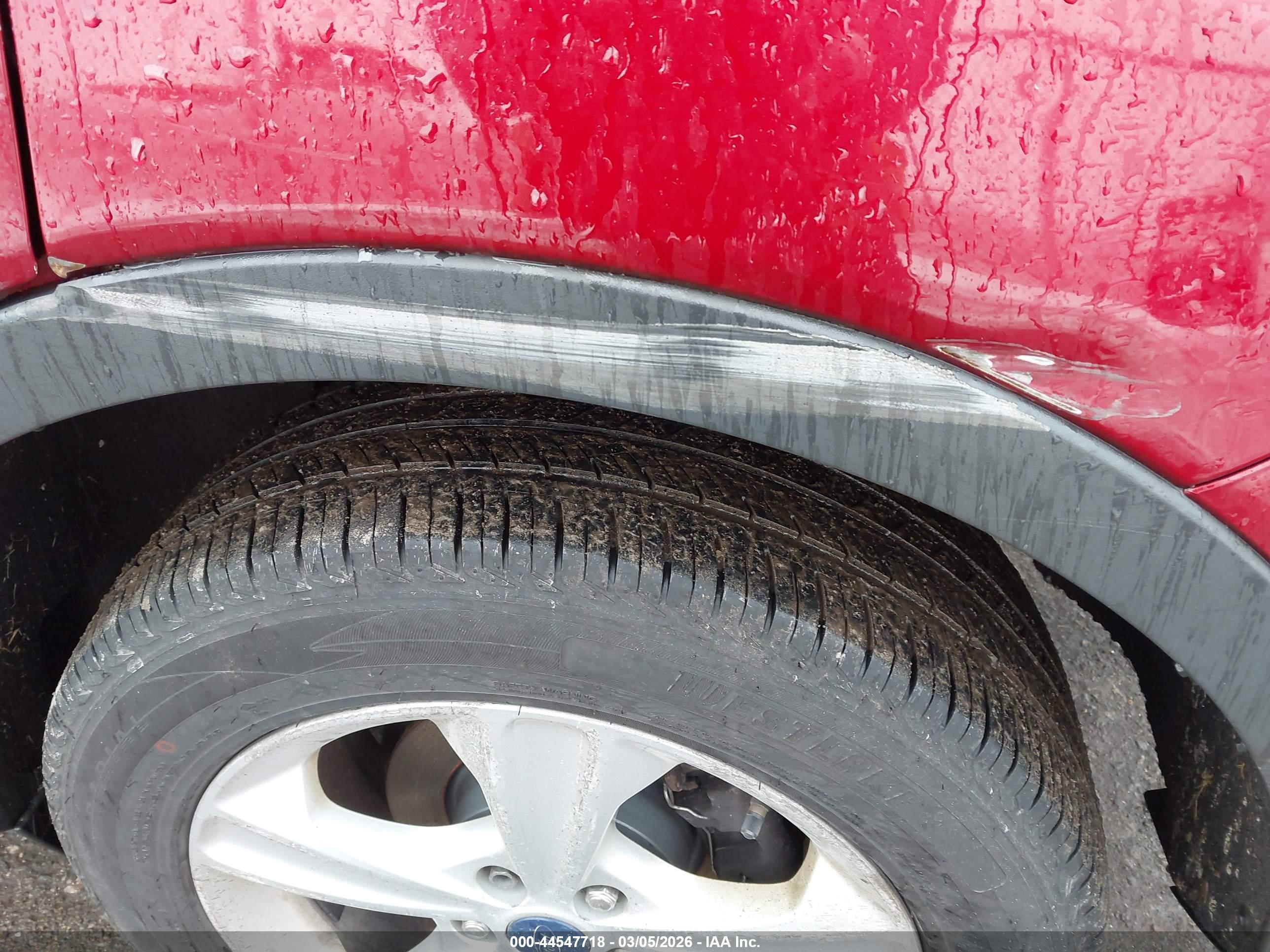 FORD ESCAPE image 6