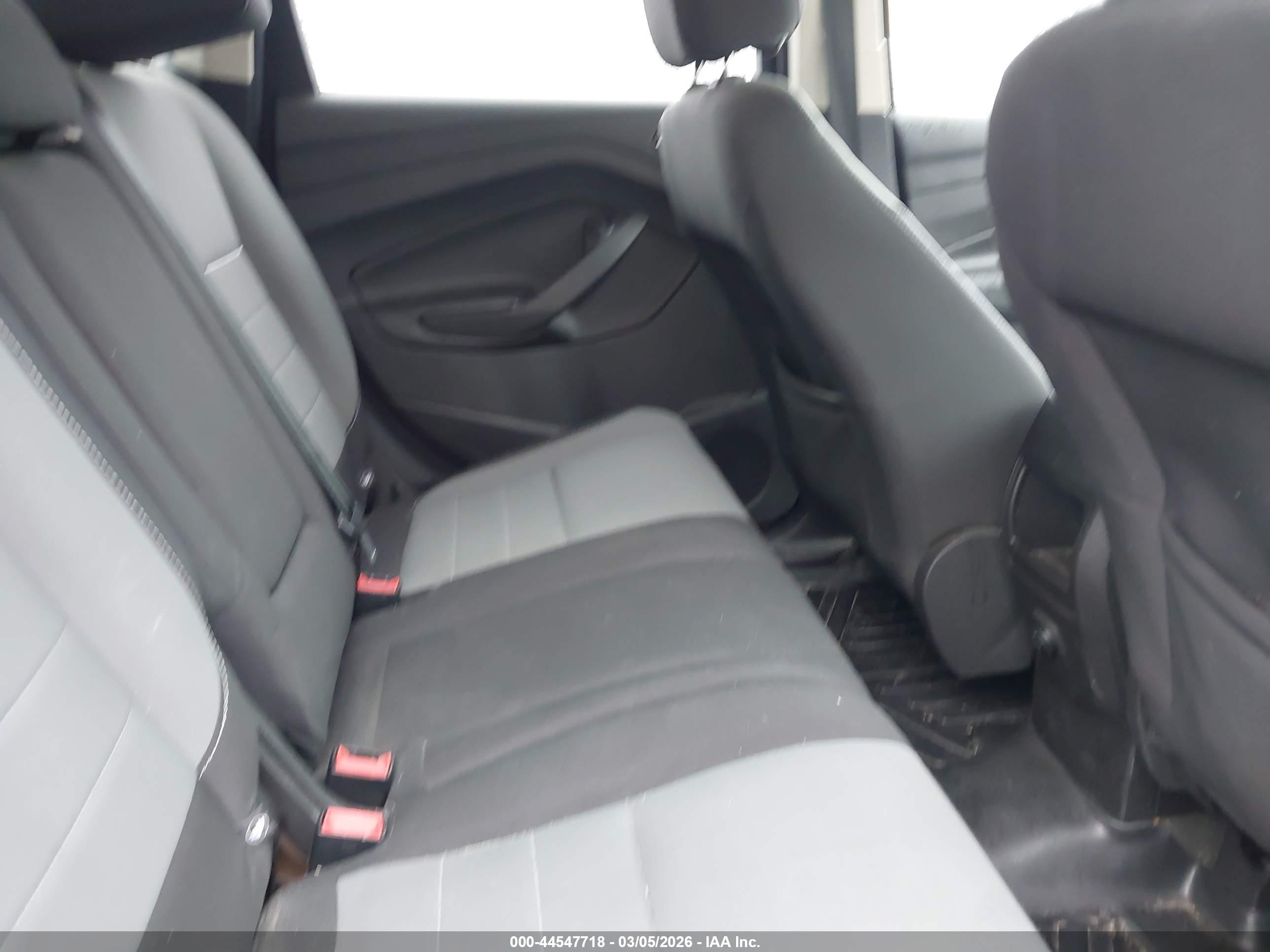 FORD ESCAPE image 8