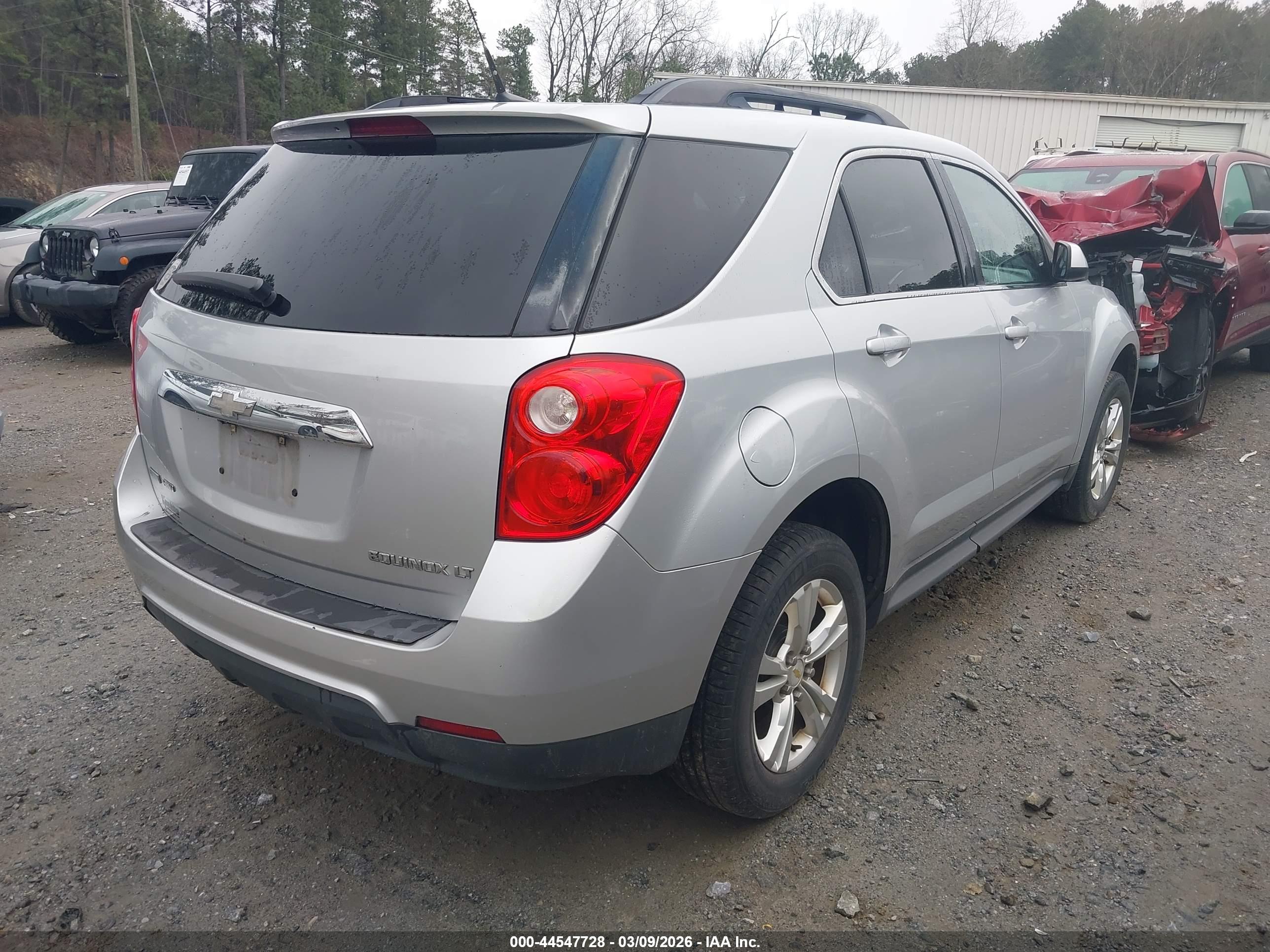 CHEVROLET EQUINOX image 4