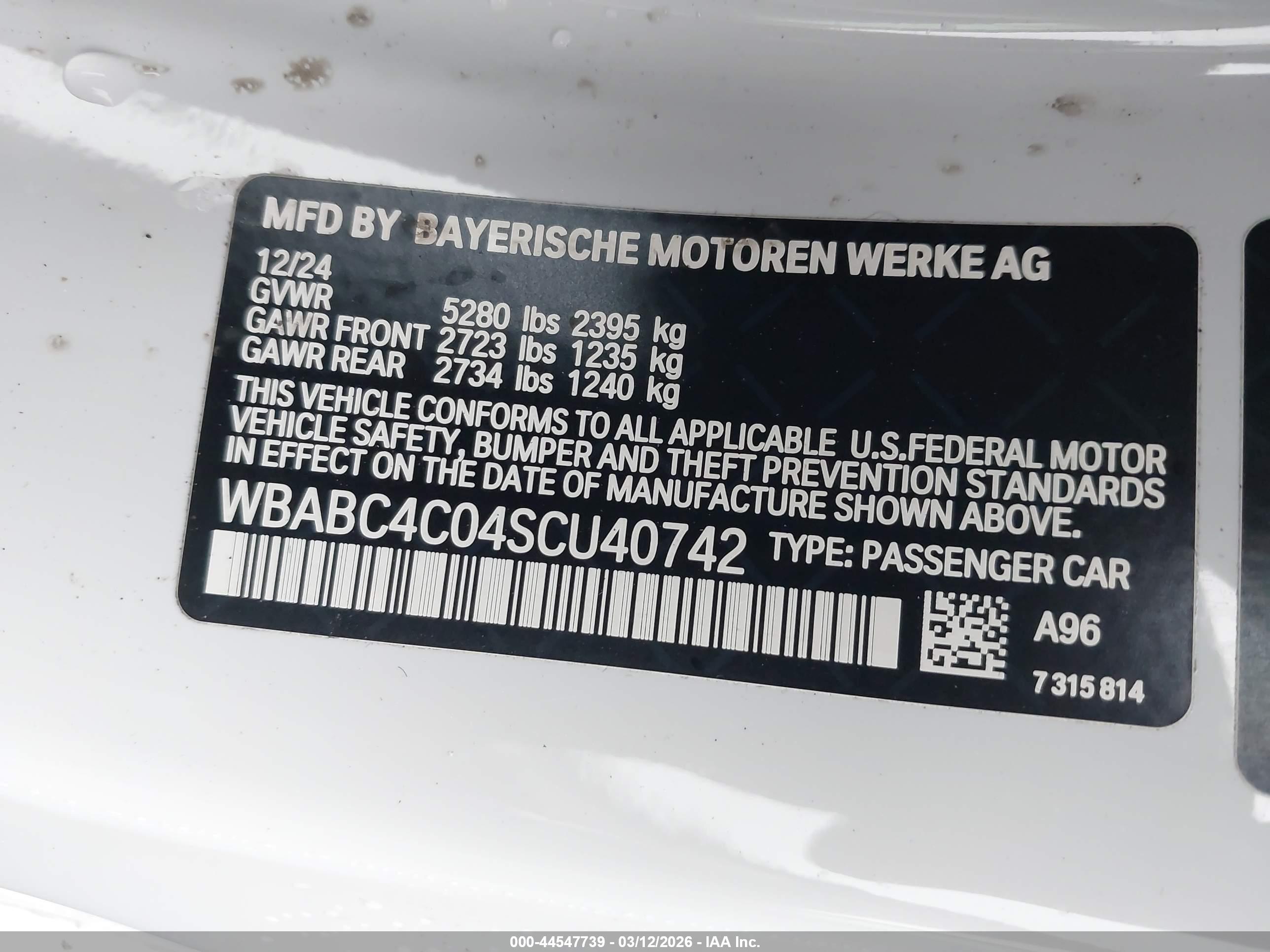 BMW M850I image 9
