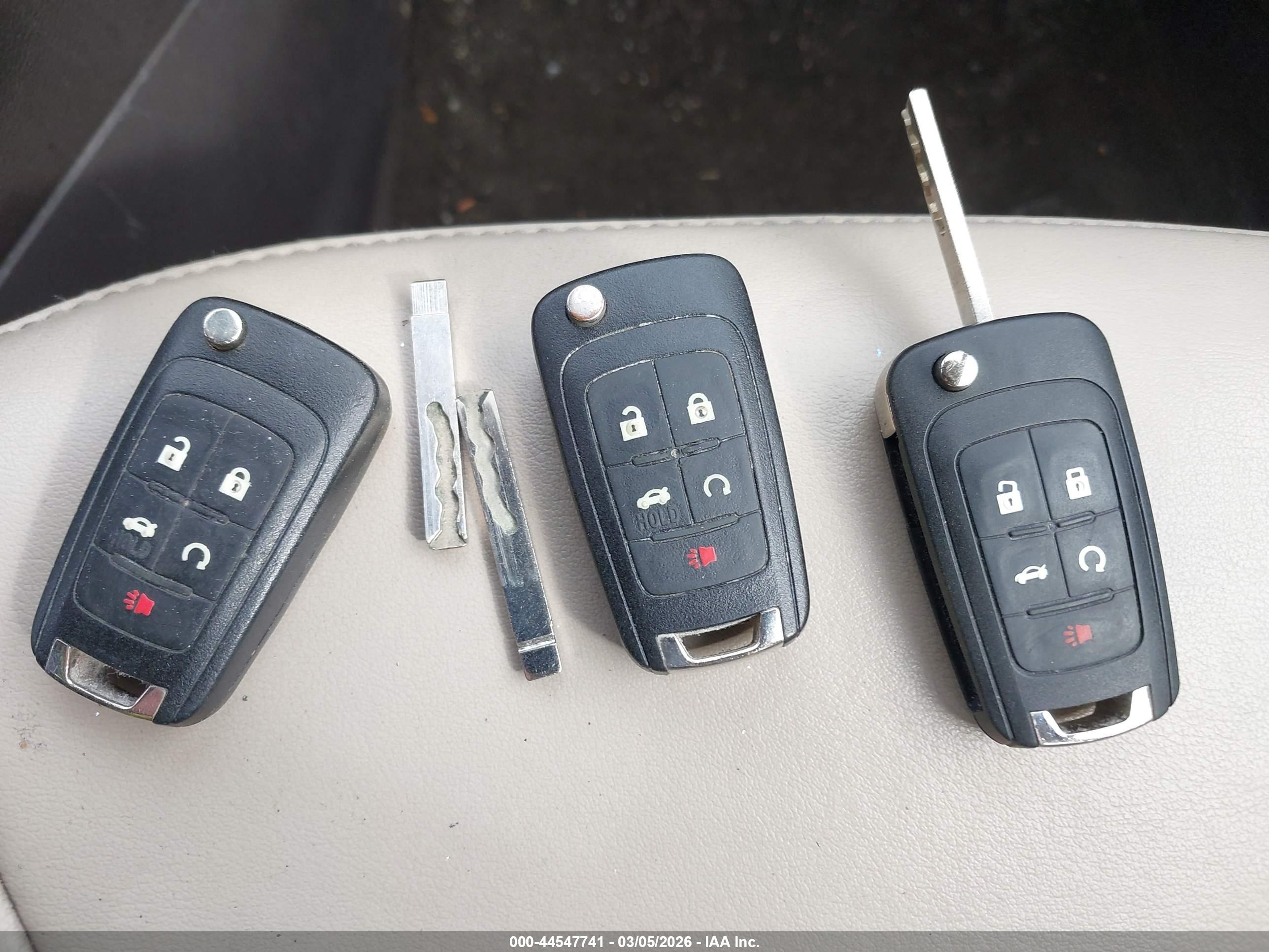 BUICK VERANO image 11