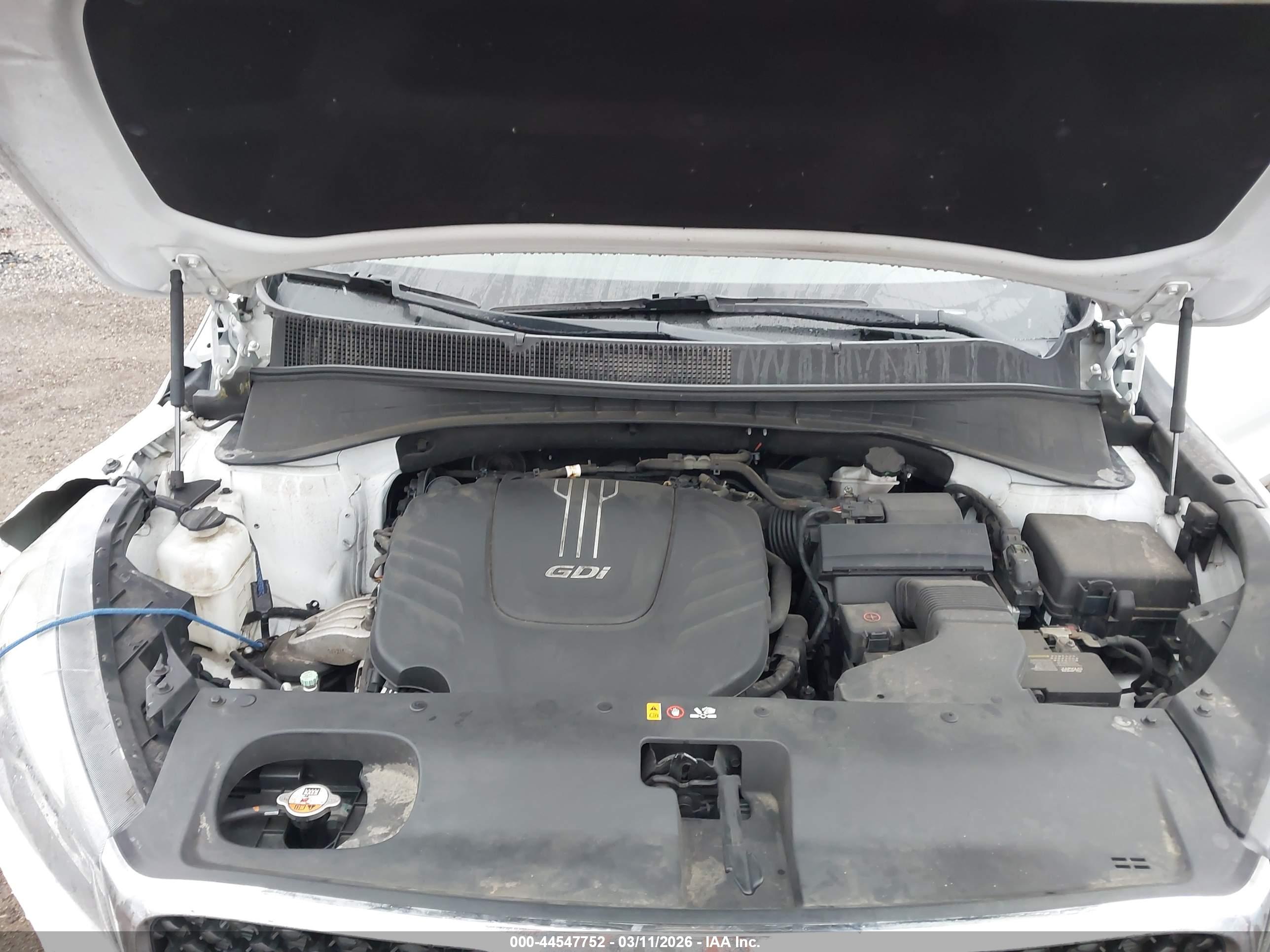 KIA SORENTO image 10