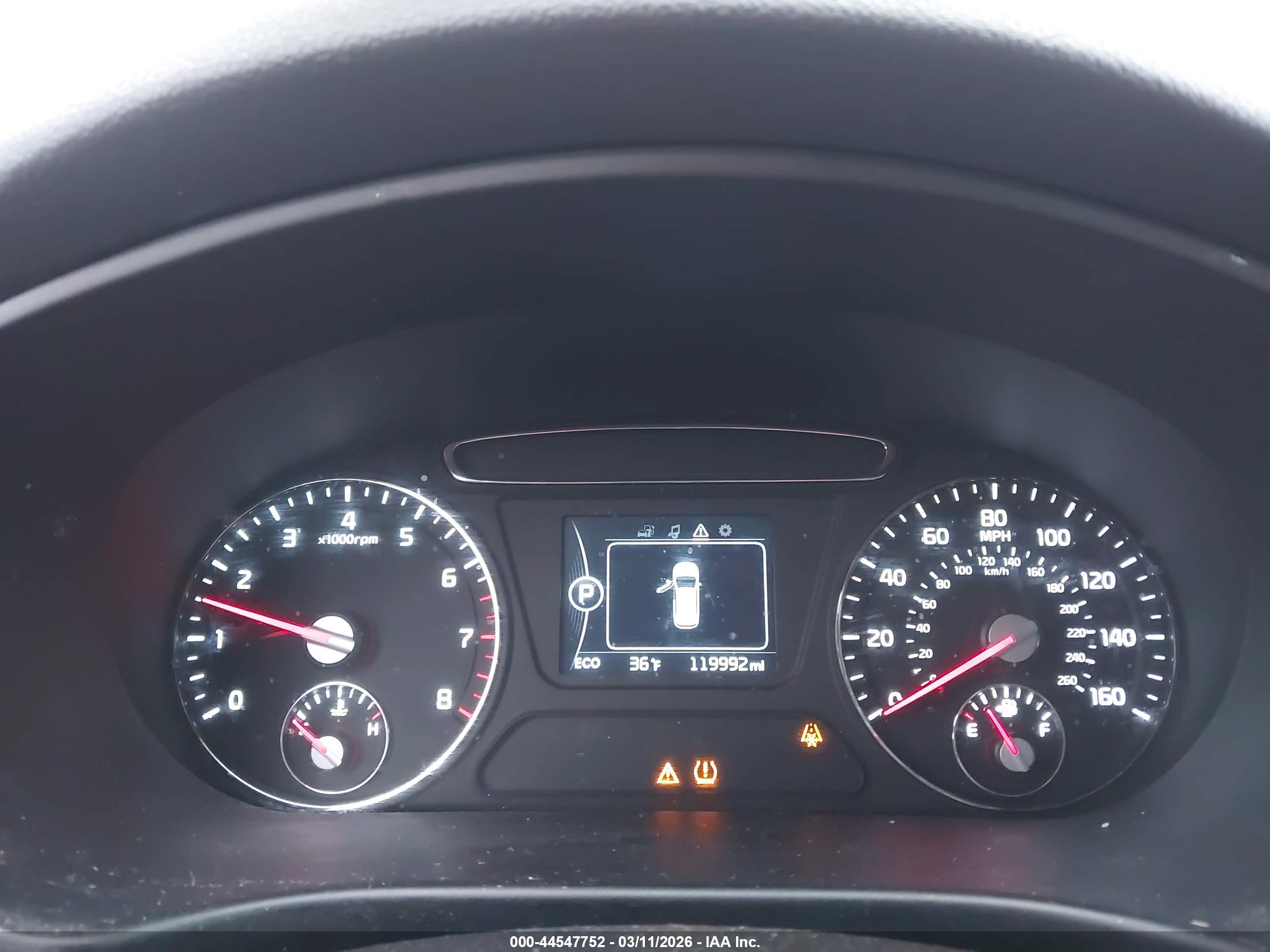 KIA SORENTO image 7