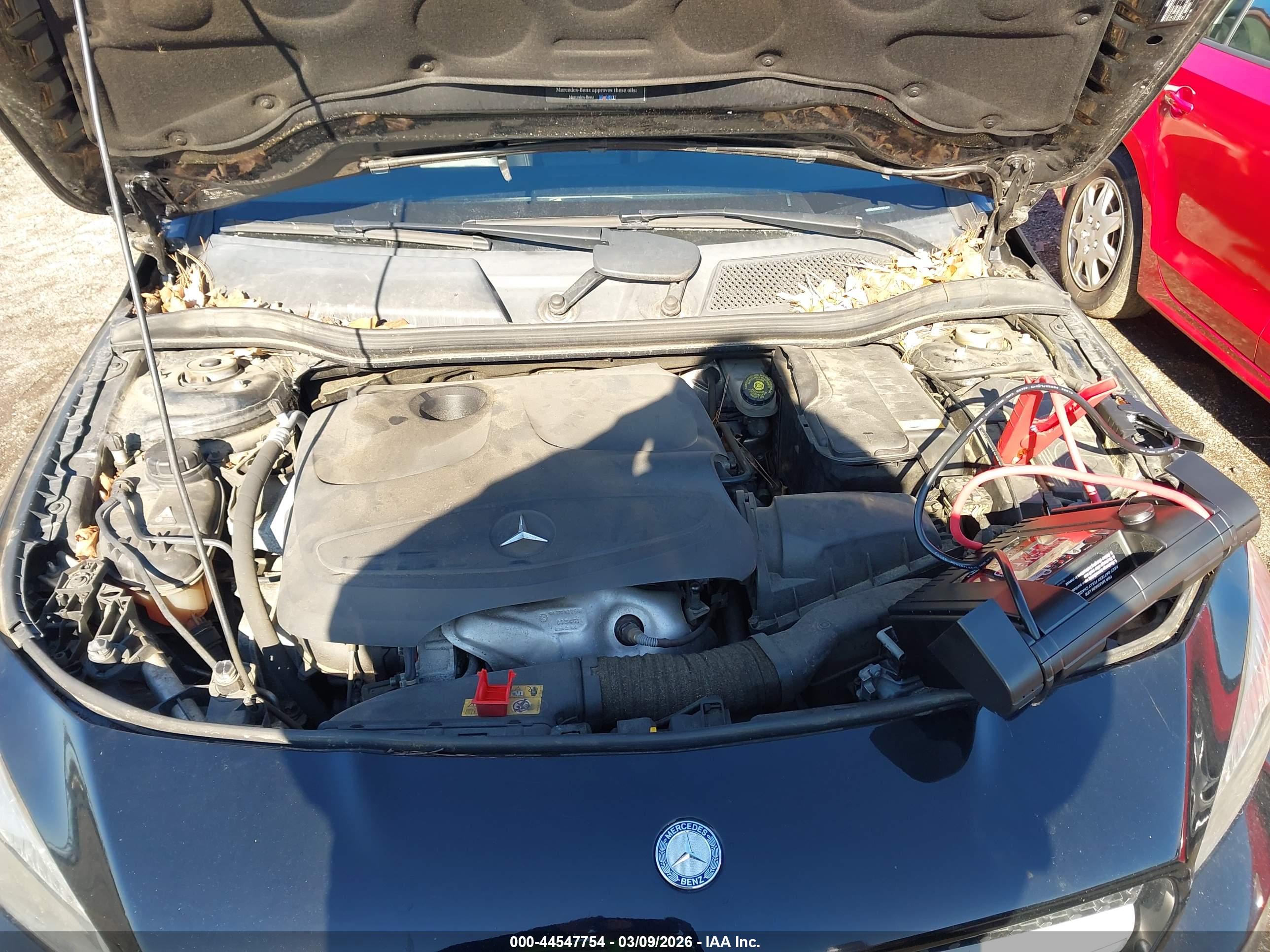 MERCEDES-BENZ CLA image 10