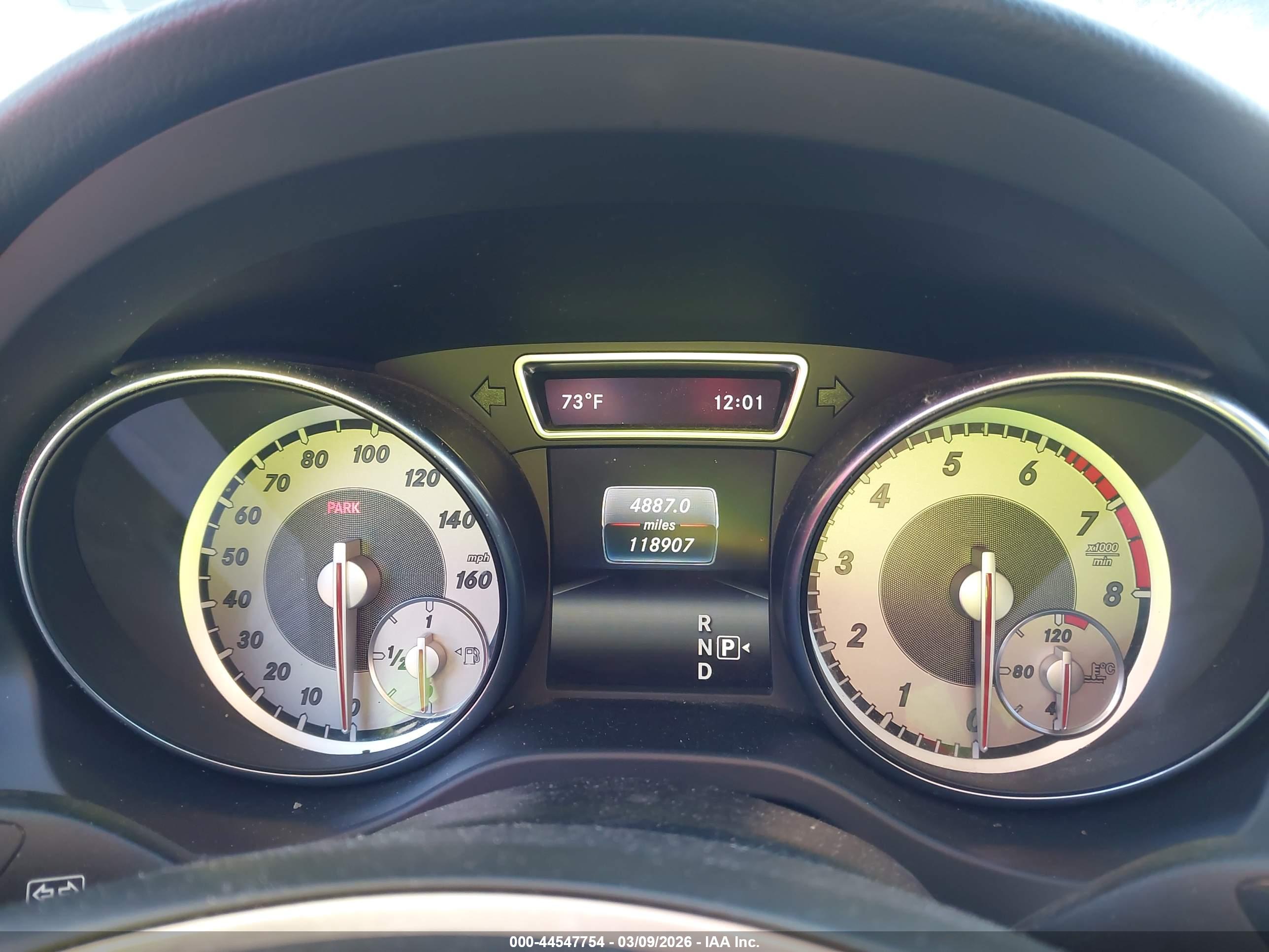 MERCEDES-BENZ CLA image 7