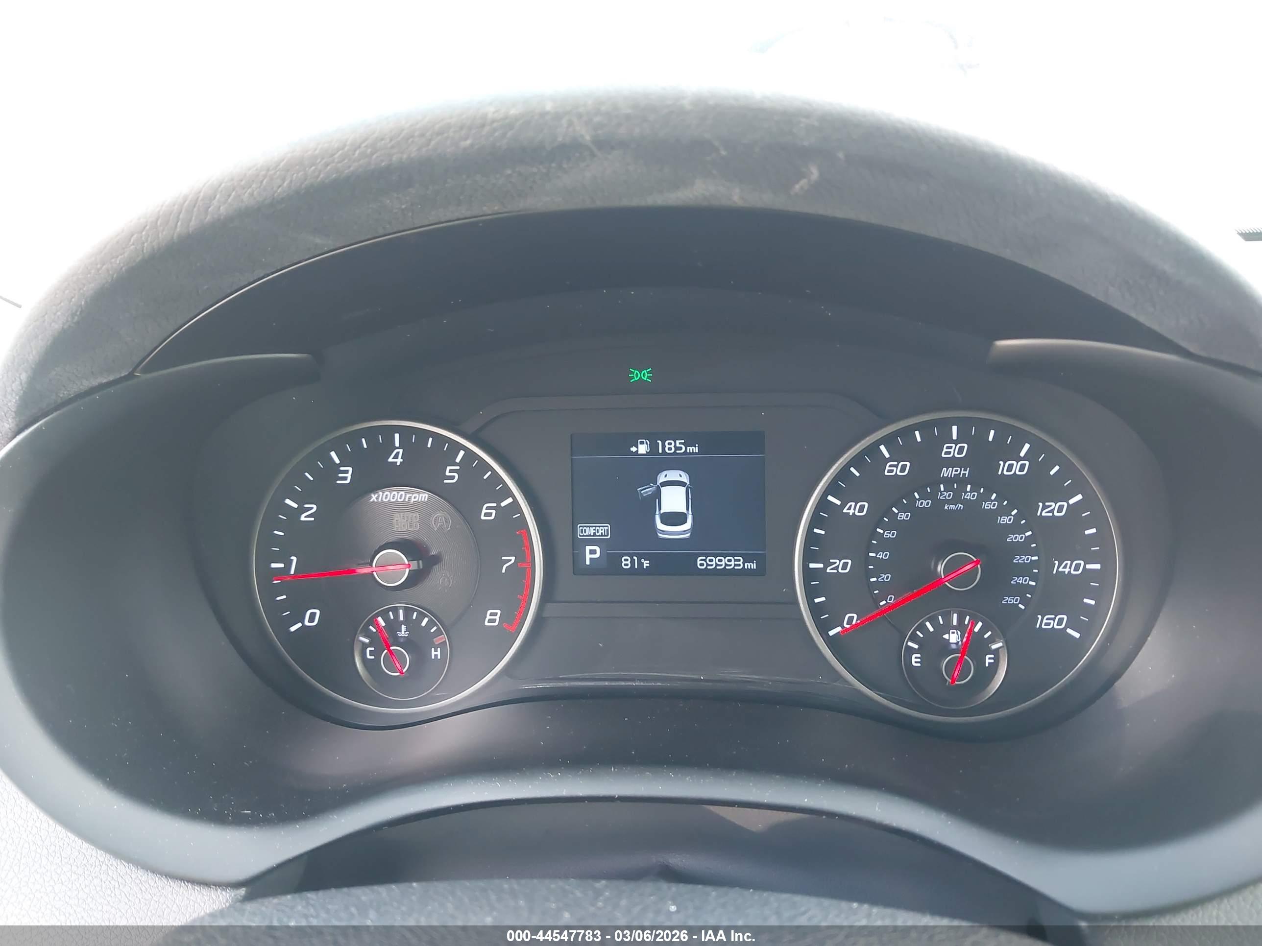 KIA STINGER image 7