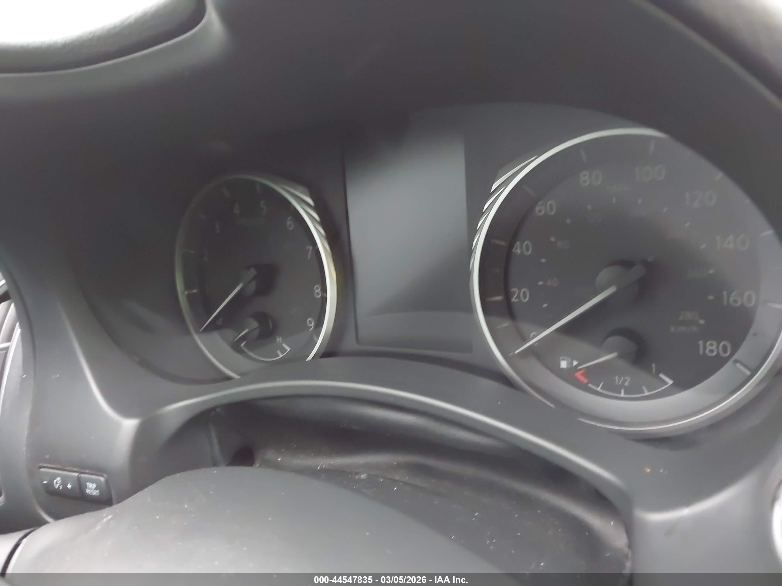 INFINITI Q50 image 7