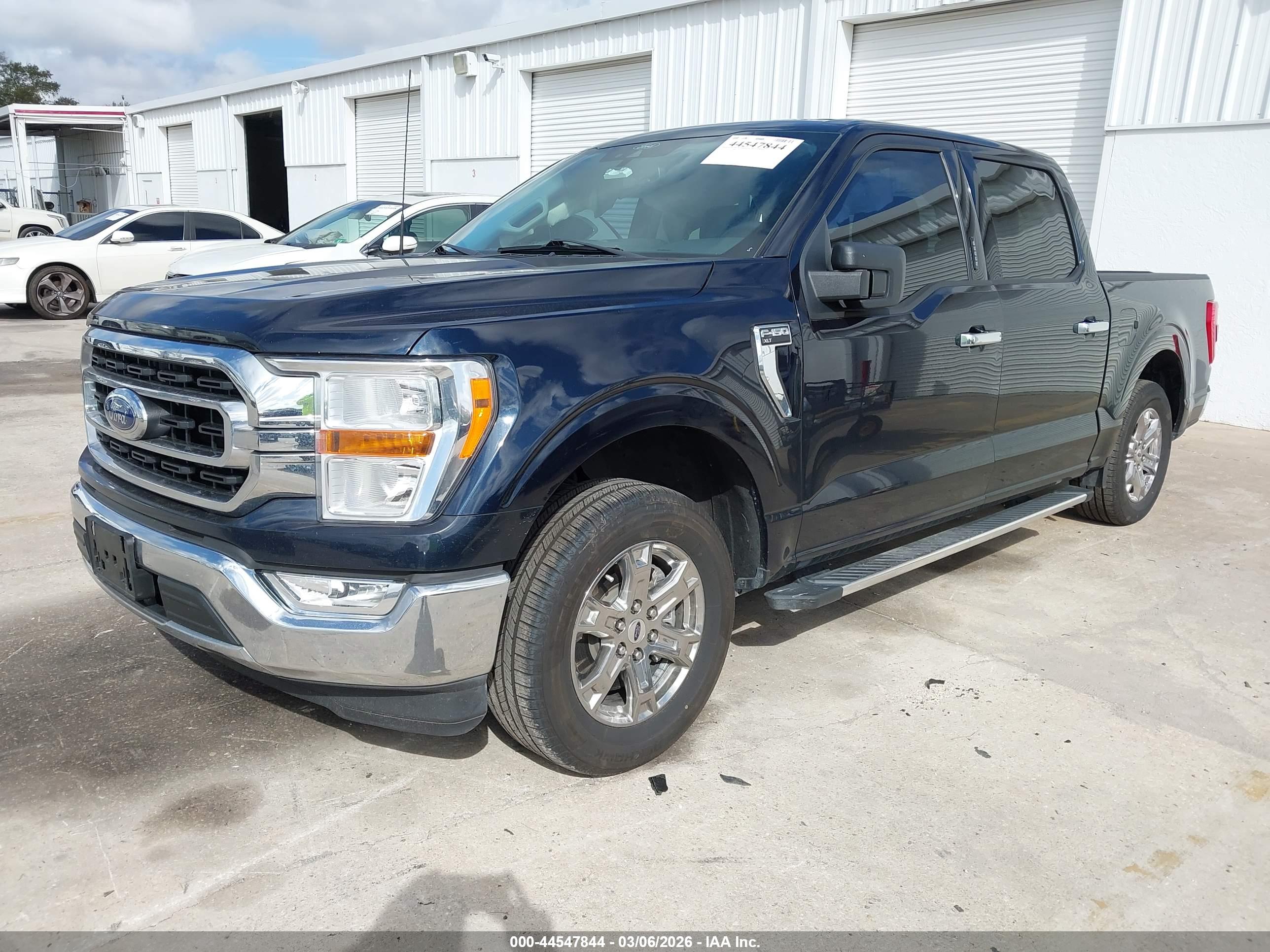 FORD F-150 image 2