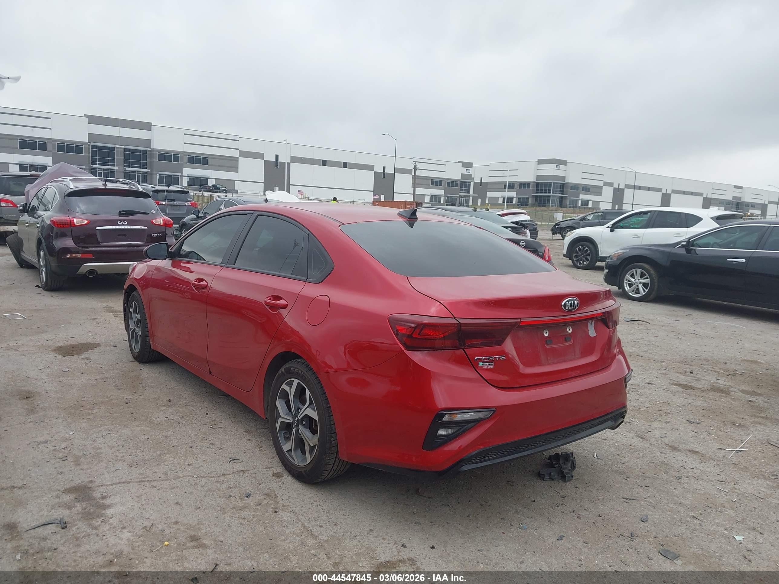 KIA FORTE image 3